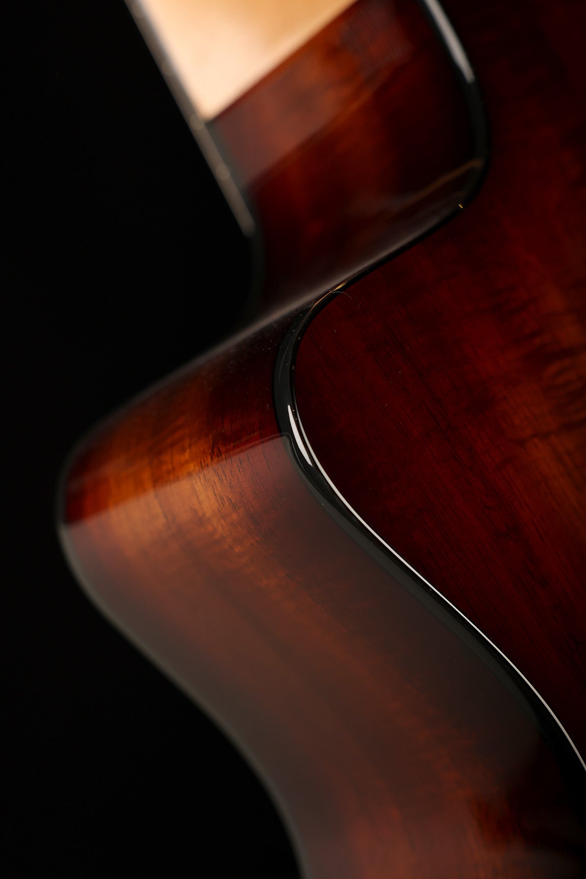 Taylor 214ce-K DLX 'Sunburst' Acoustic Electric Guitar