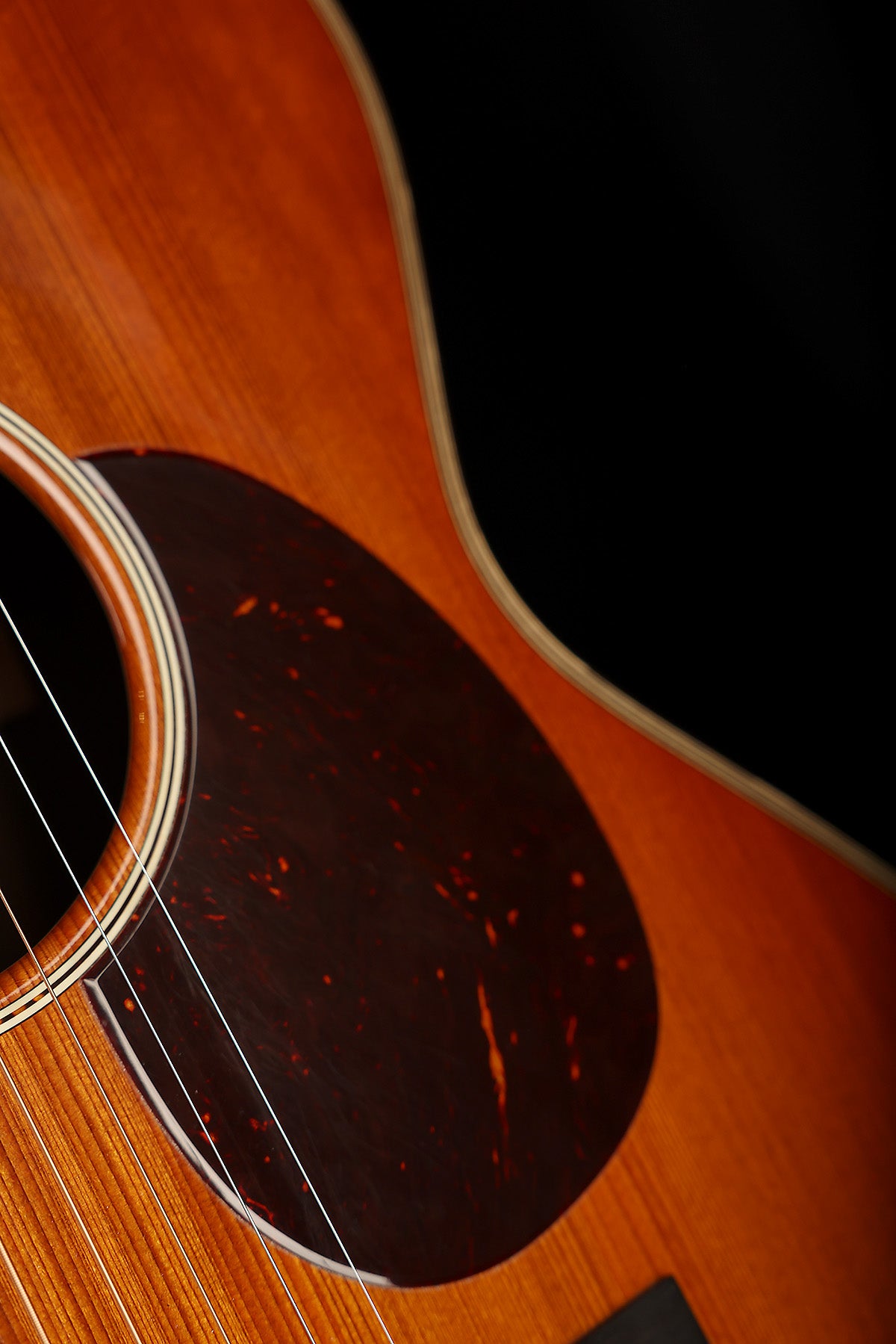 Santa Cruz OM 'Tunnel 13 Redwood / Indian Rosewood' Preowned 2021