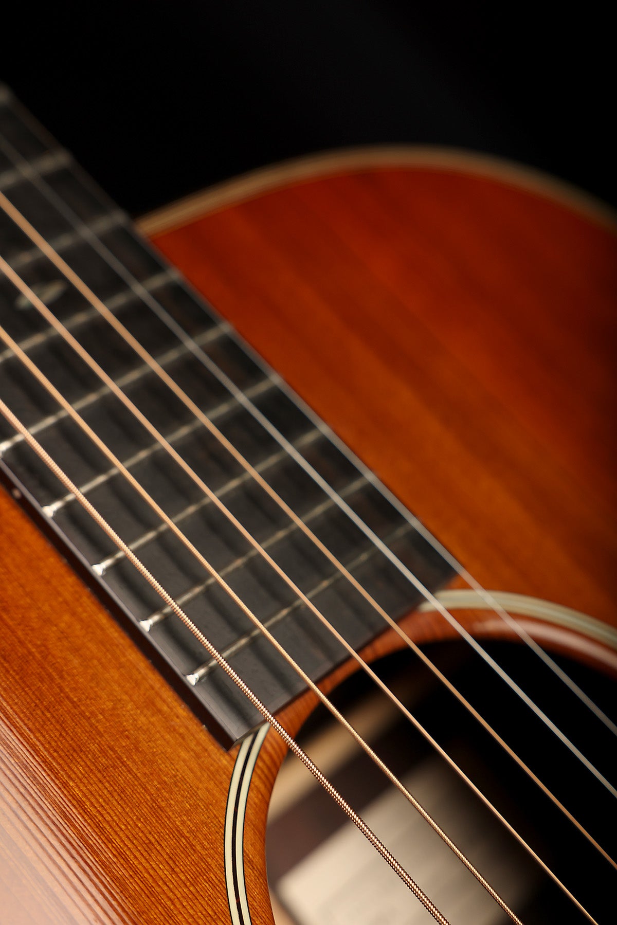 Santa Cruz OM 'Tunnel 13 Redwood / Indian Rosewood' Preowned 2021