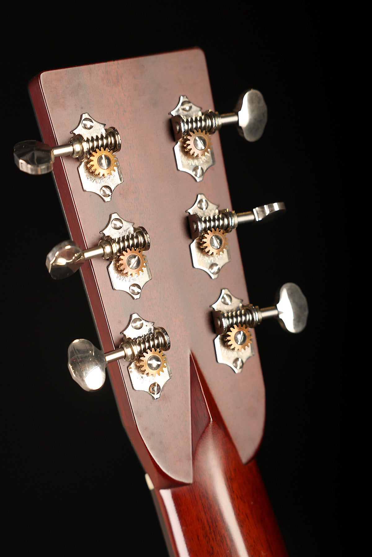 Santa Cruz OM 'Tunnel 13 Redwood / Indian Rosewood' Preowned 2021