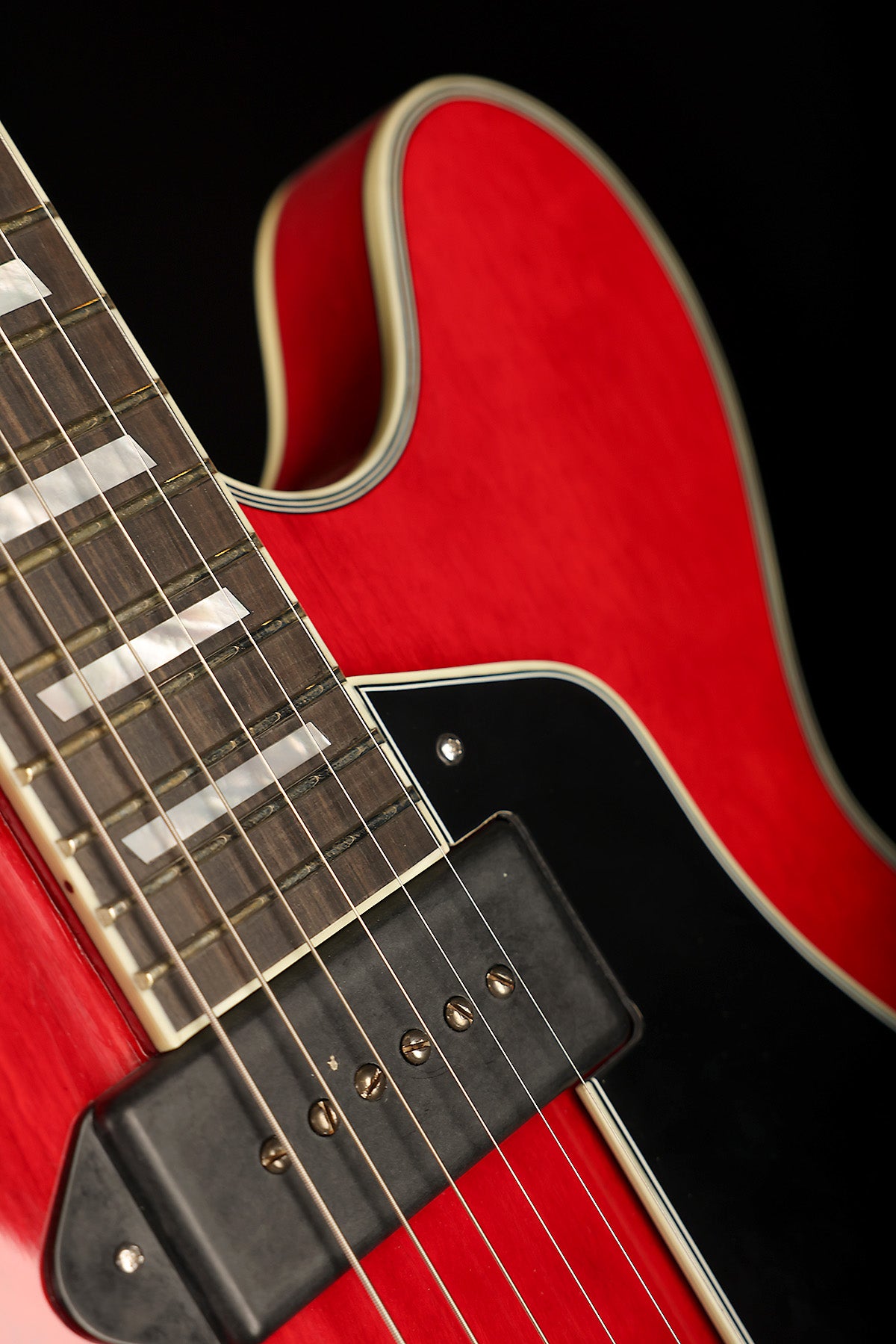 Eastman T64/TV-T-RD 'Vintage Red' Hollow Body Electric Guitar