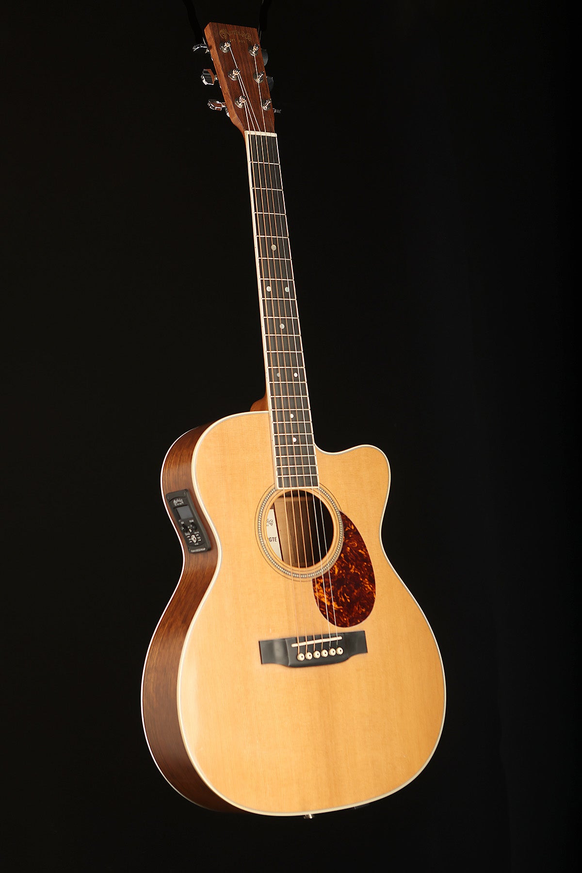 Martin OMC-160GTE Preowned 2013 - Acoustic Centre Music Store, Melbourne Australia