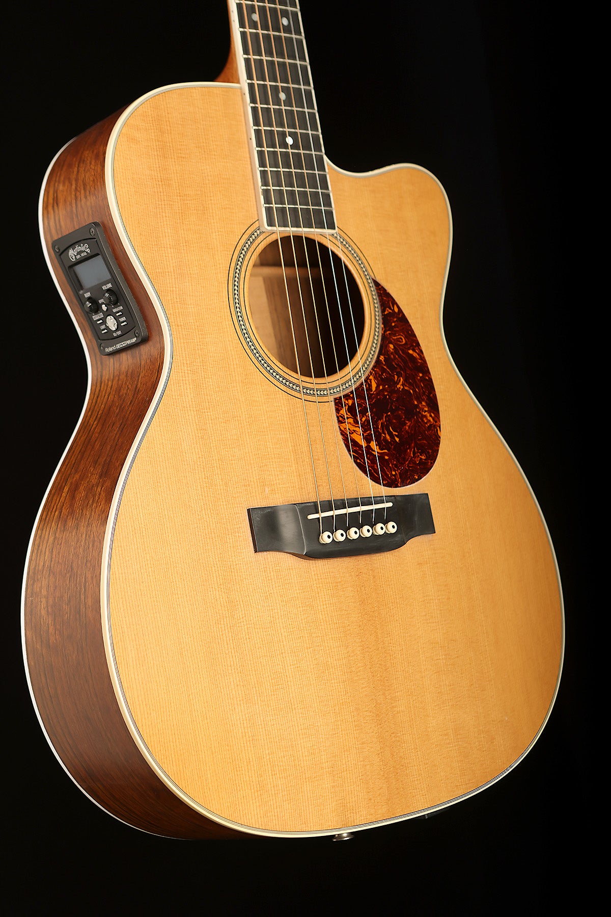 Martin OMC-160GTE Preowned 2013 - Acoustic Centre Music Store, Melbourne Australia