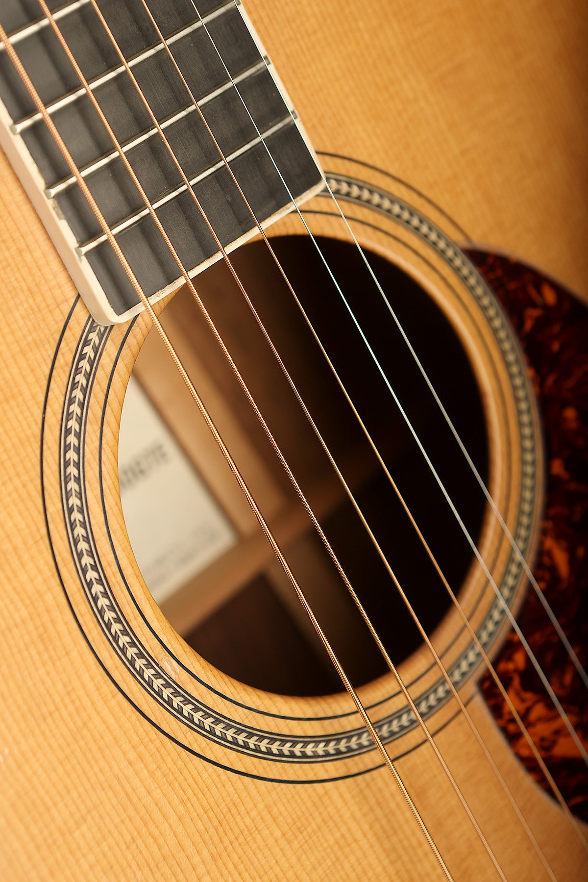 Martin OMC-160GTE Preowned 2013 - Acoustic Centre Music Store, Melbourne Australia