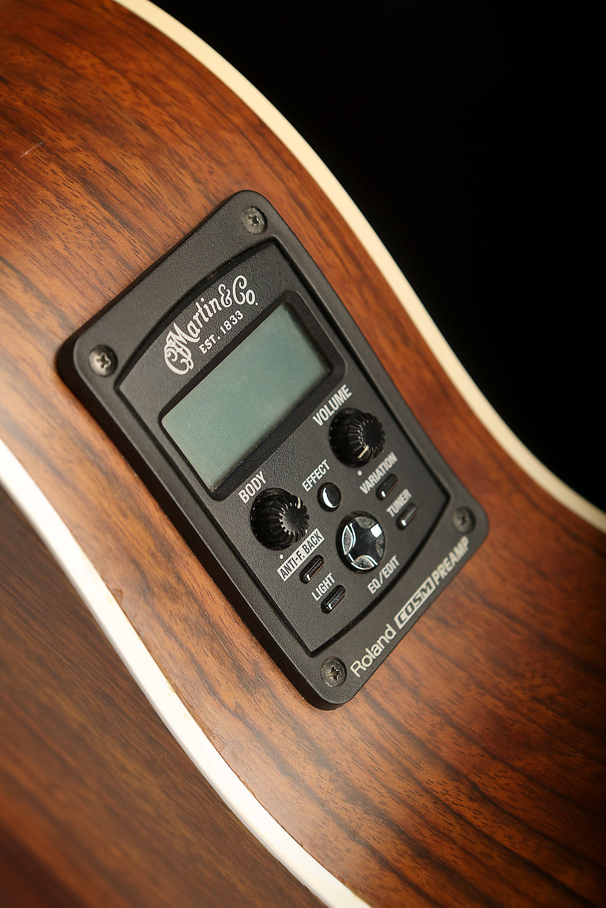 Martin OMC-160GTE Preowned 2013 - Acoustic Centre Music Store, Melbourne Australia