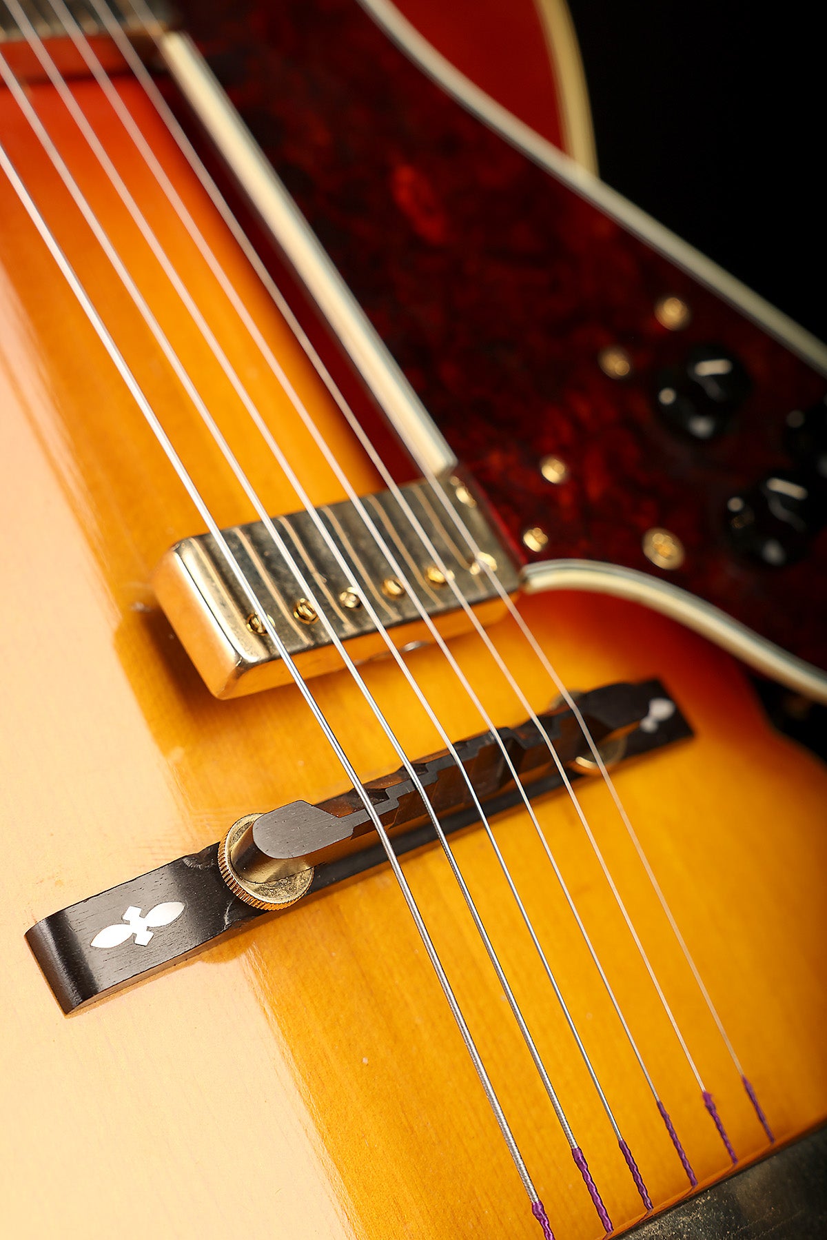 Gibson Johnny Smith Double 'Sunburst' Preowned 1968