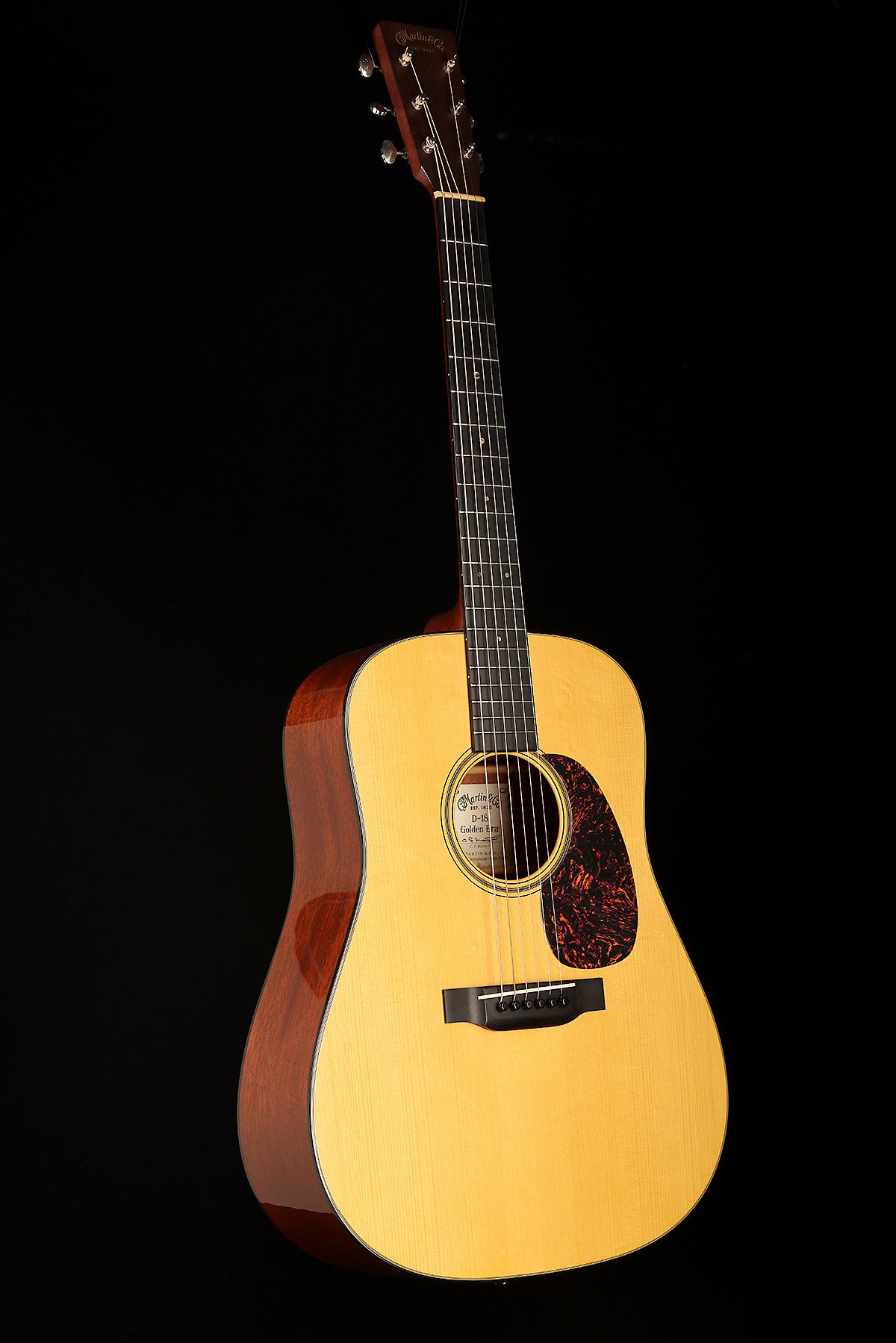 Martin D-18GE Golden Era Preowned 2009