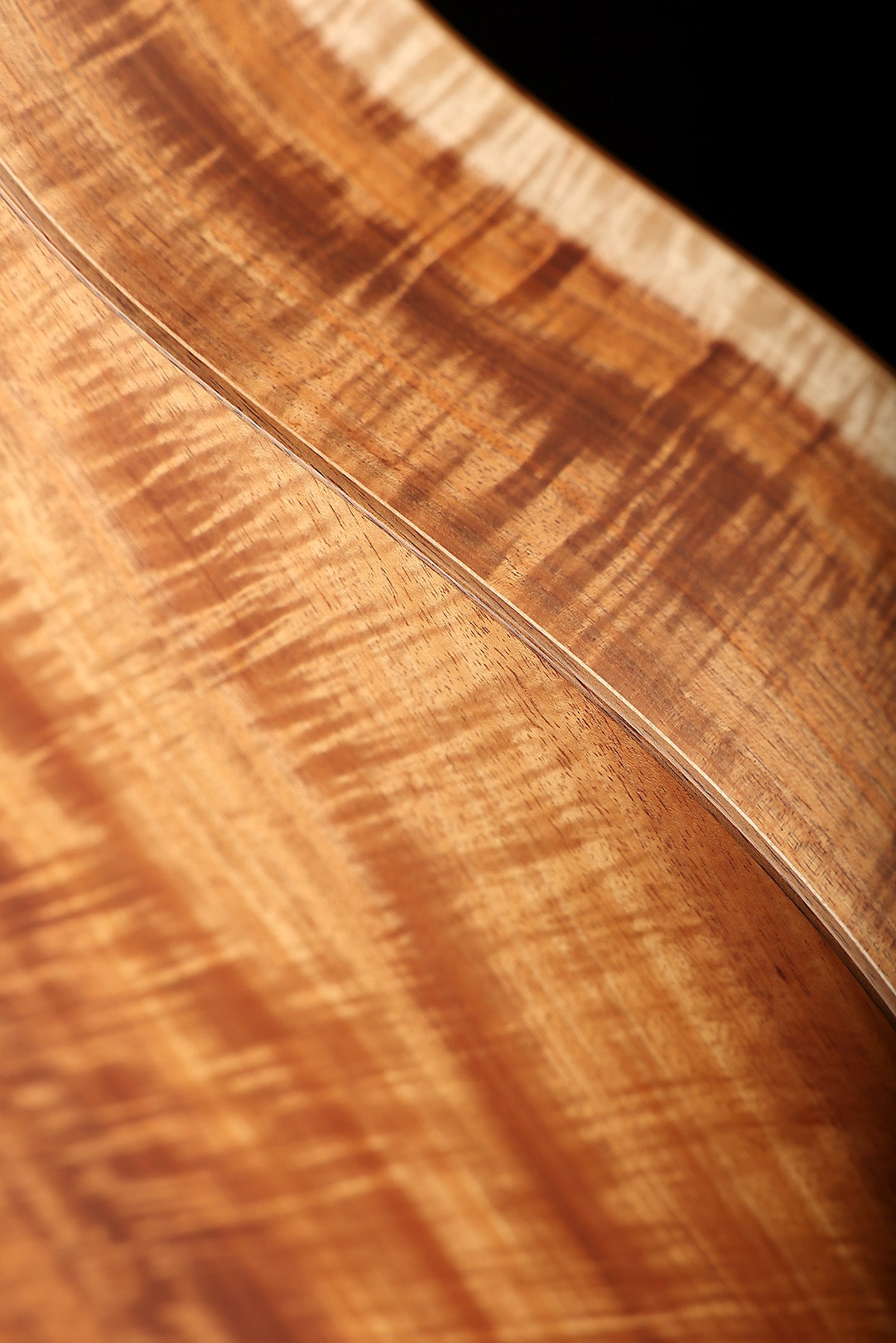 Cole Clark FL Master Grade 'Natural' Fat Lady Dreadnought All Australian Blackwood Acoustic Electric Guitar