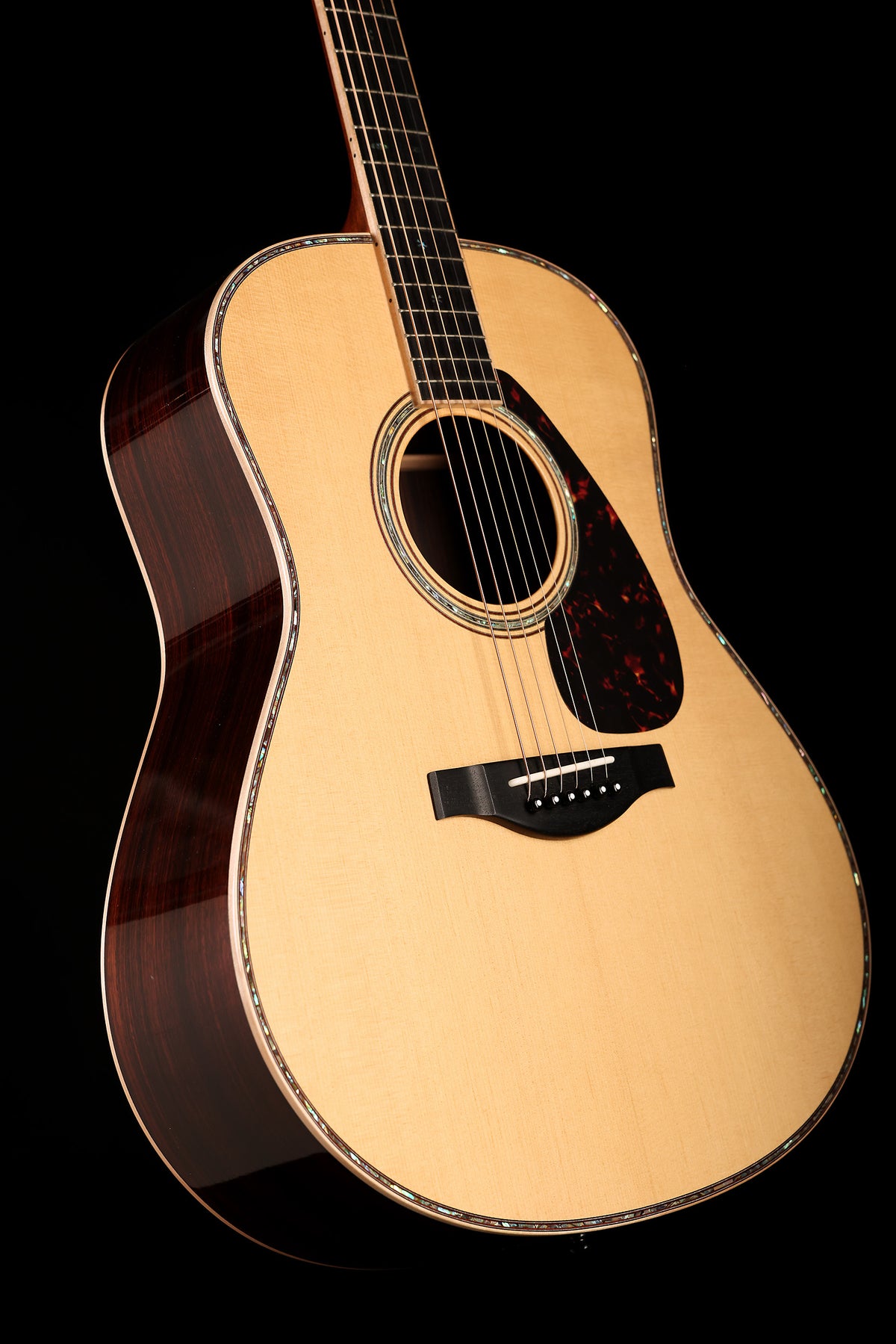 Yamaha LL56 Custom ARE ‘Natural’ Original Jumbo Preowned 2023