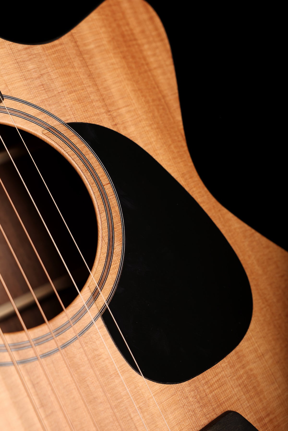 Furch Blue Master’s Choice Gc-TW a ‘Natural’ Grand Auditorium Cutaway Acoustic Electric Guitar
