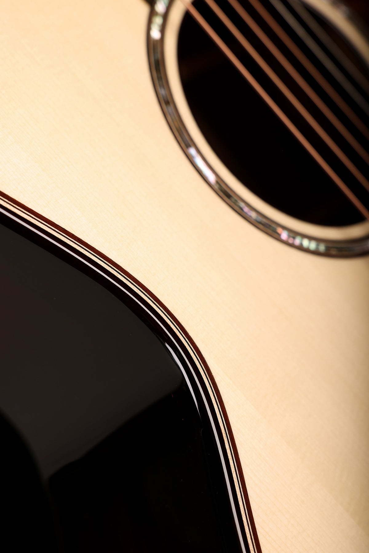 Taylor Builder’s Edition 814ce ‘Natural’ Grand Auditorium Acoustic Electric Guitar