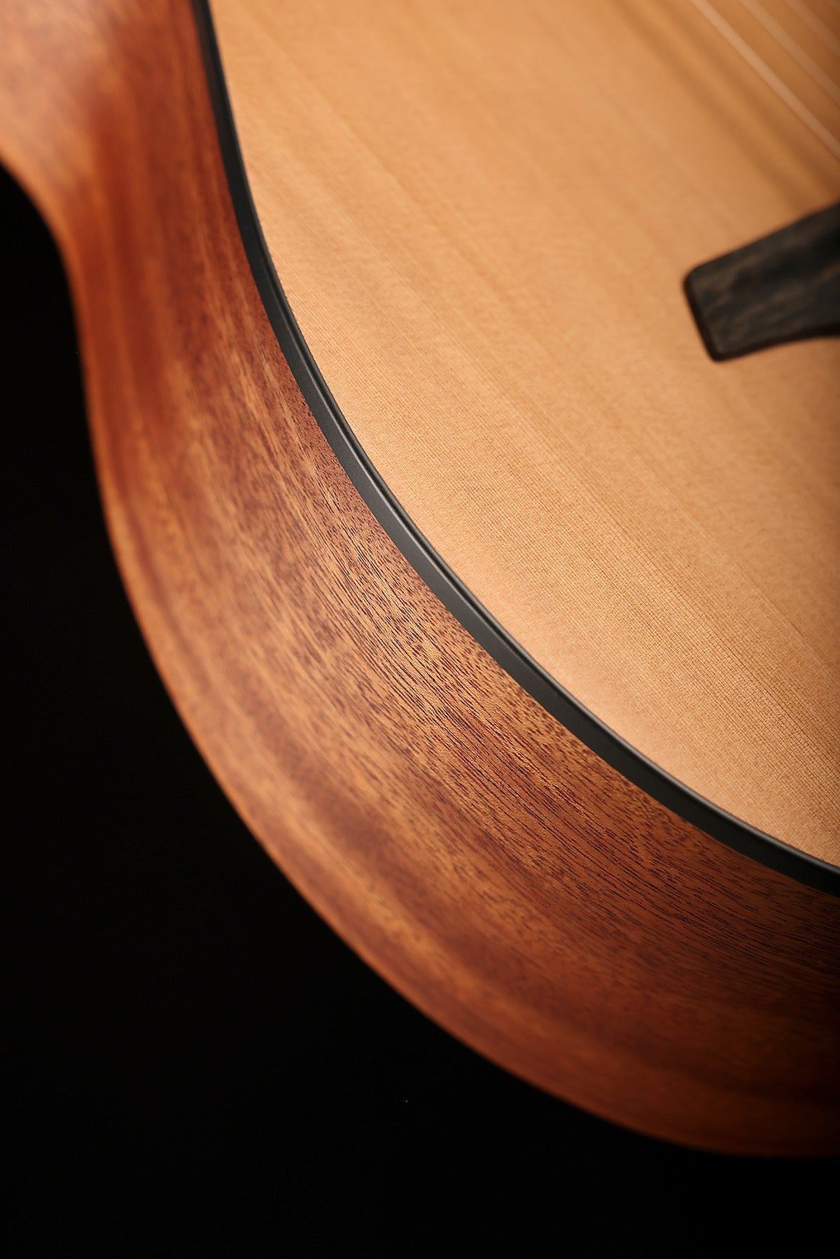 Furch Pioneer-CMe a 'Western Red Cedar / African Mahogany' 'Natural' Travel Acoustic Electric Guitar