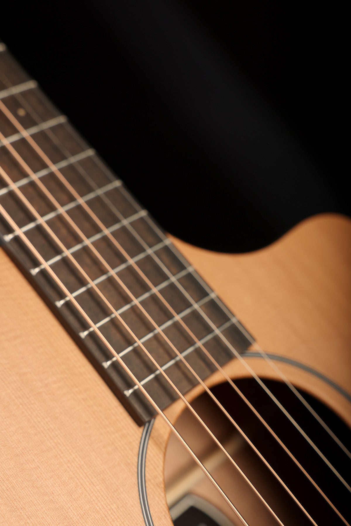 Furch Pioneer-CMe a 'Western Red Cedar / African Mahogany' 'Natural' Travel Acoustic Electric Guitar