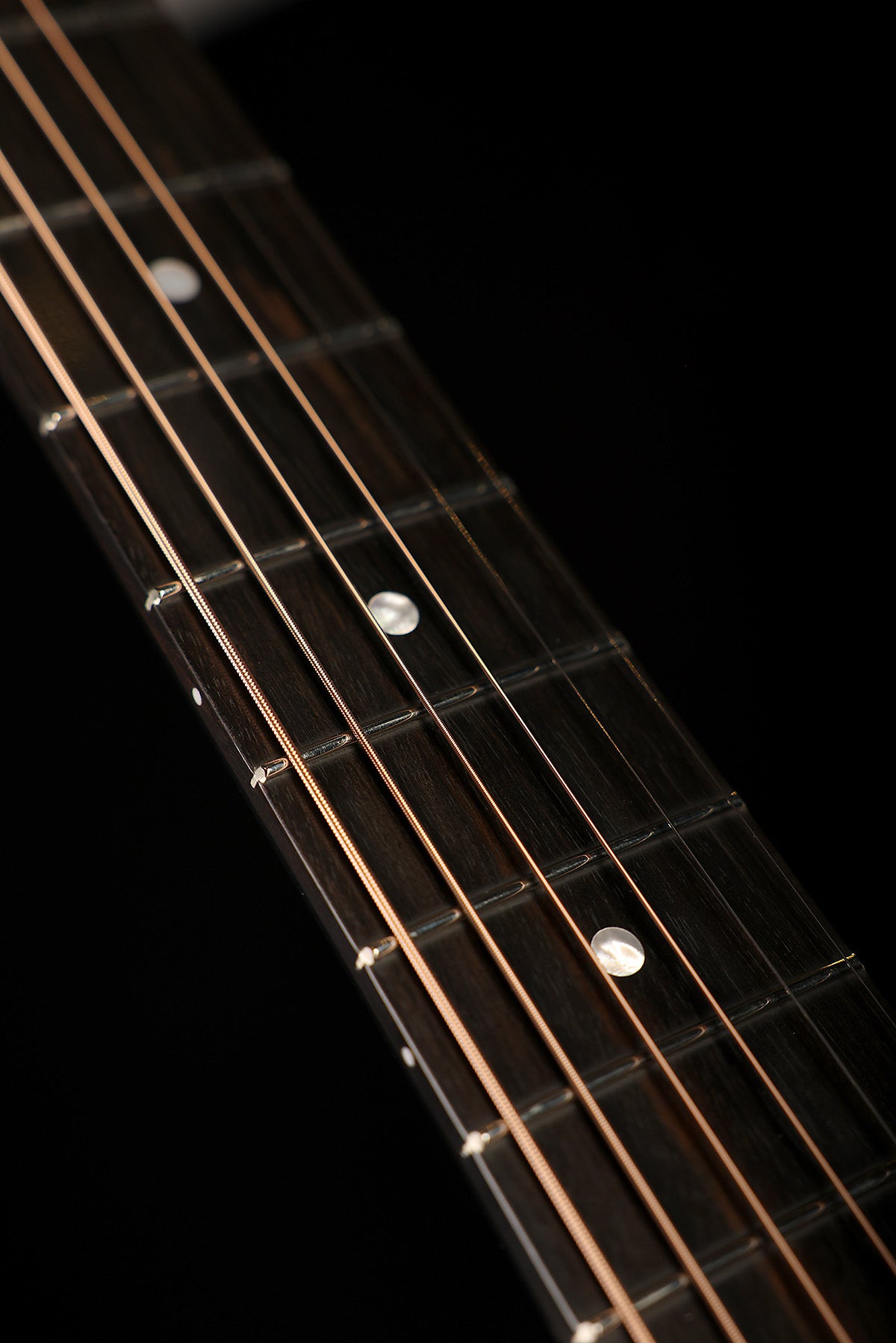 Maton ER90C Traditional ‘Tuxedo’ OM Cutaway Acoustic Electric Guitar