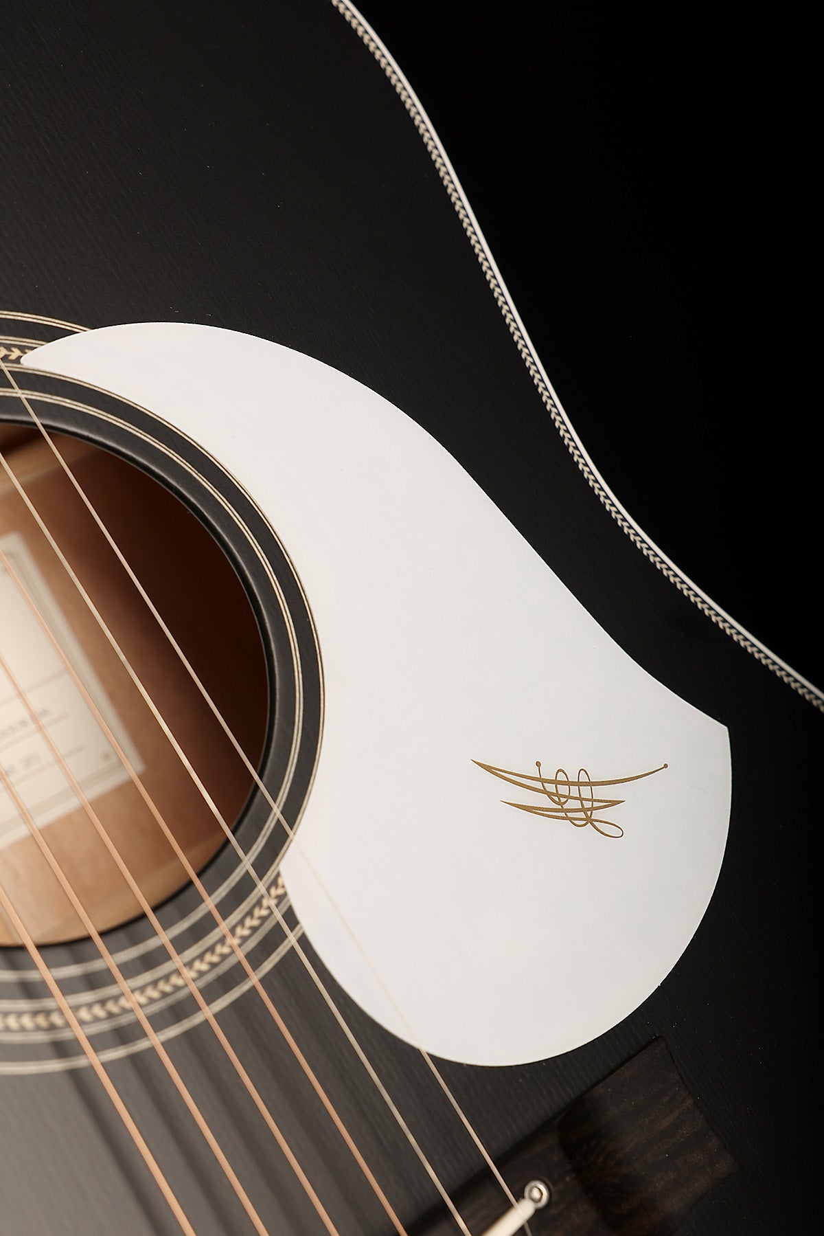 Maton Troubadour Dreadnought Custom ‘Tuxedo’ Acoustic Electric Guitar