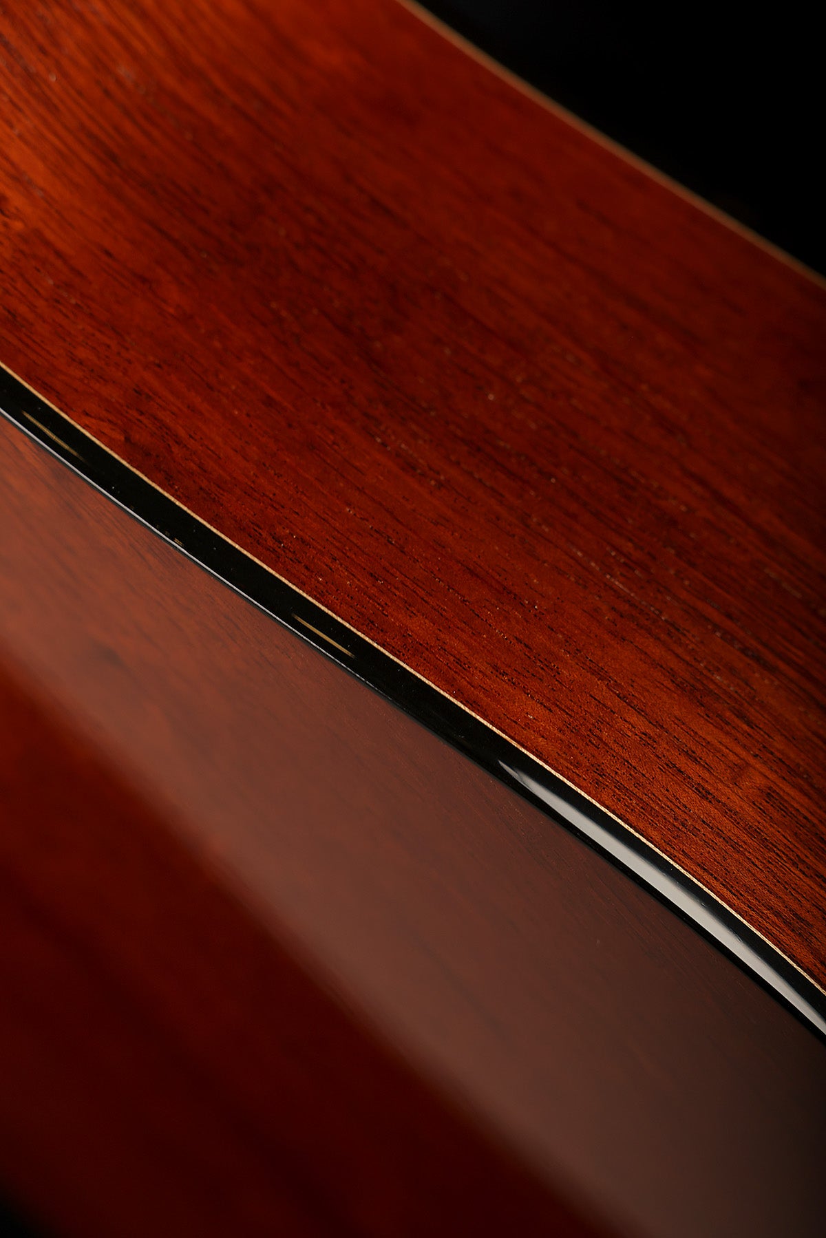 Maton Master Built Dreadnought 'Adirondack / Australian Red Cedar' Preowned 2026