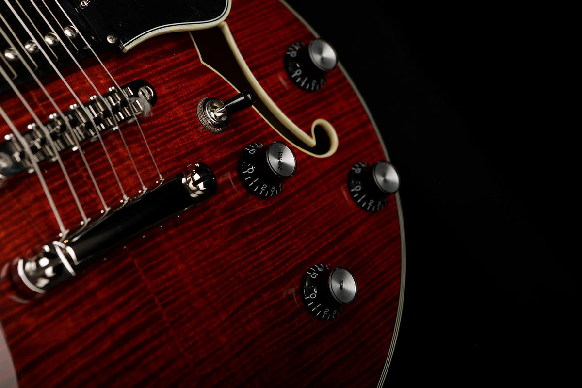 Eastman T484 'Classic Finish' Electric Guitar - Acoustic Centre Music Store, Melbourne Australia