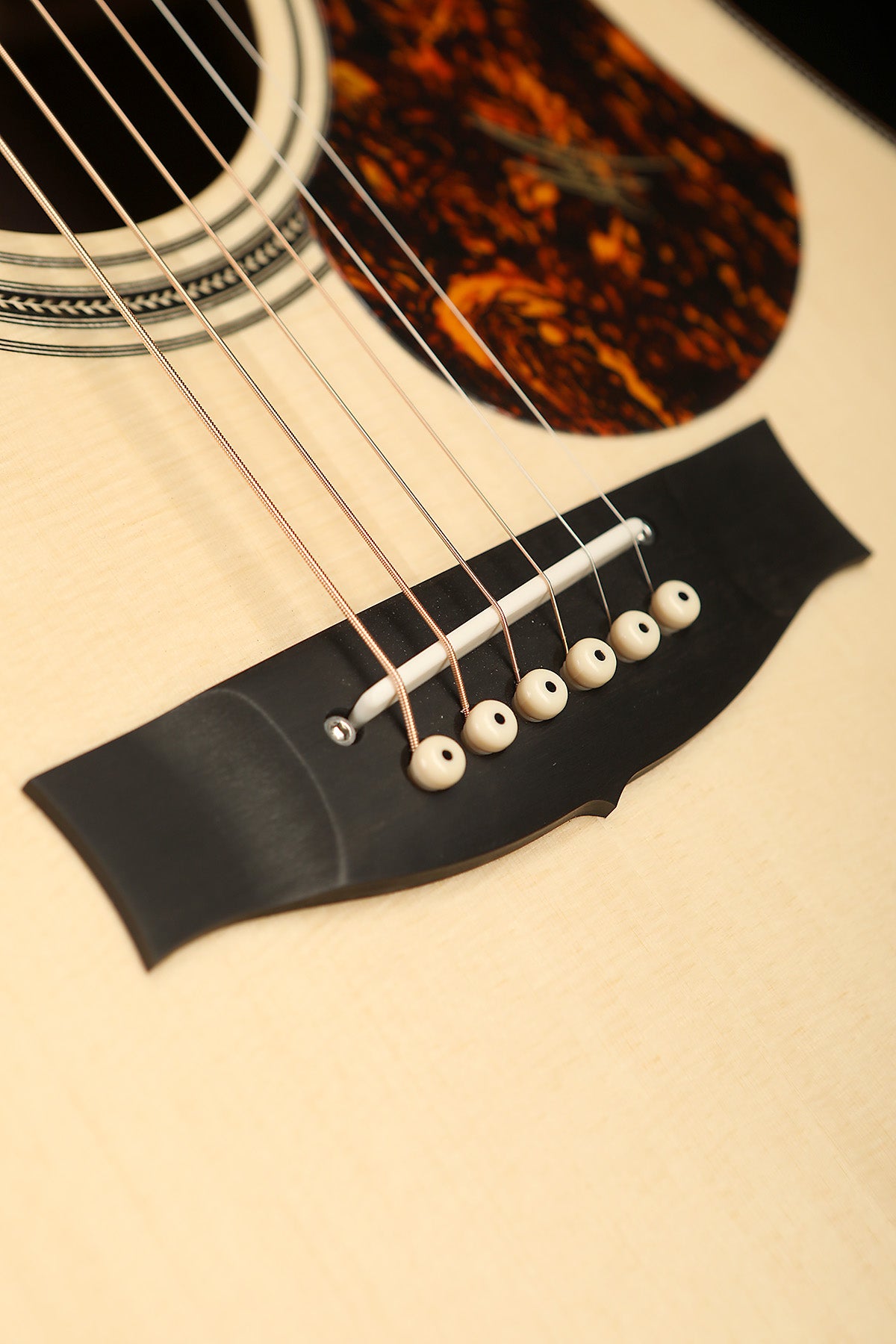 Maton EM100 Messiah &#39;AAA Spruce / Indian Rosewood&#39; Acoustic Electric Guitar - Acoustic Centre Music Store, Melbourne Australia