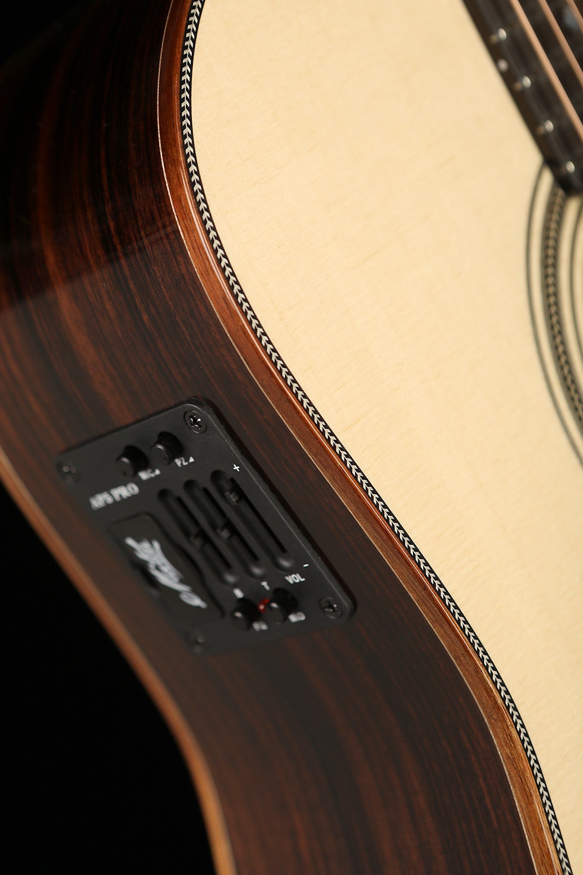 Maton EM100 Messiah &#39;AAA Spruce / Indian Rosewood&#39; Acoustic Electric Guitar - Acoustic Centre Music Store, Melbourne Australia