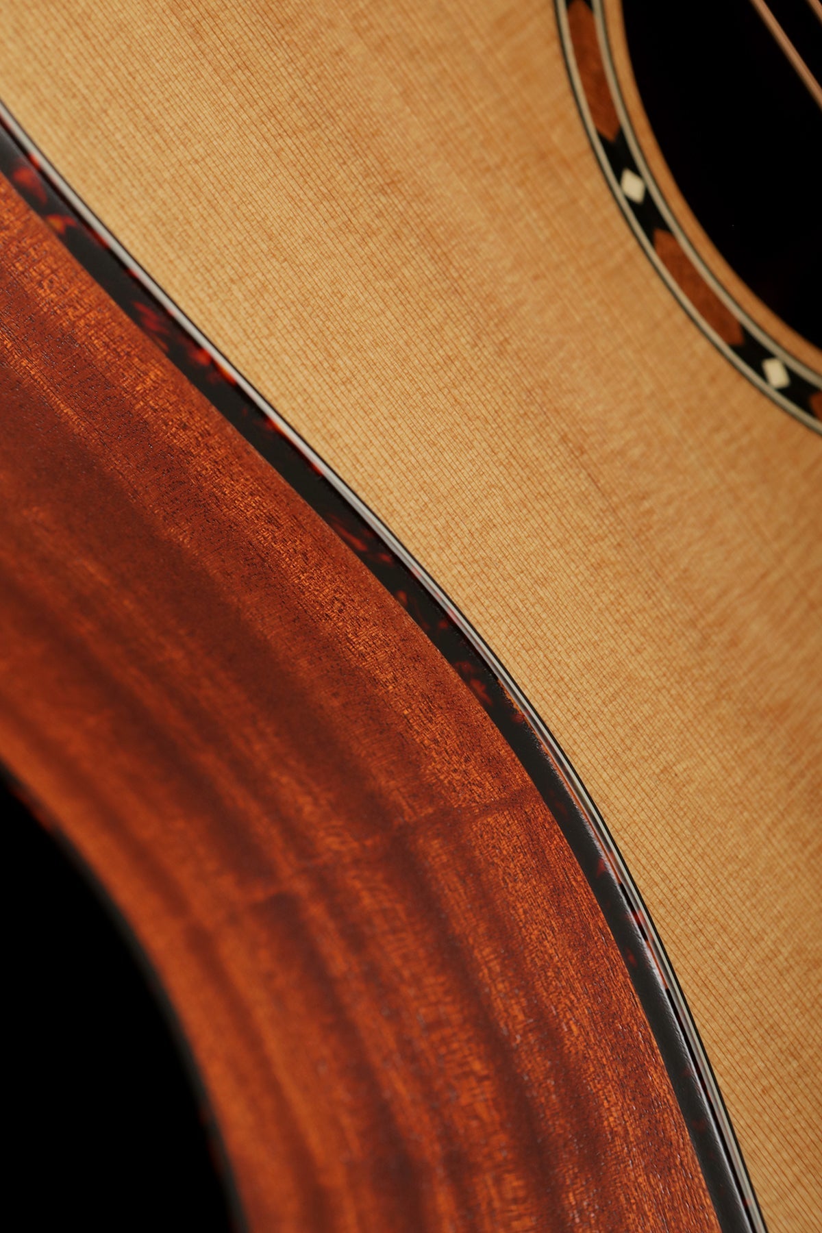 Eastman E2D &#39;Cedar / Sapele&#39; Acoustic Guitar - Acoustic Centre Music Store, Melbourne Australia