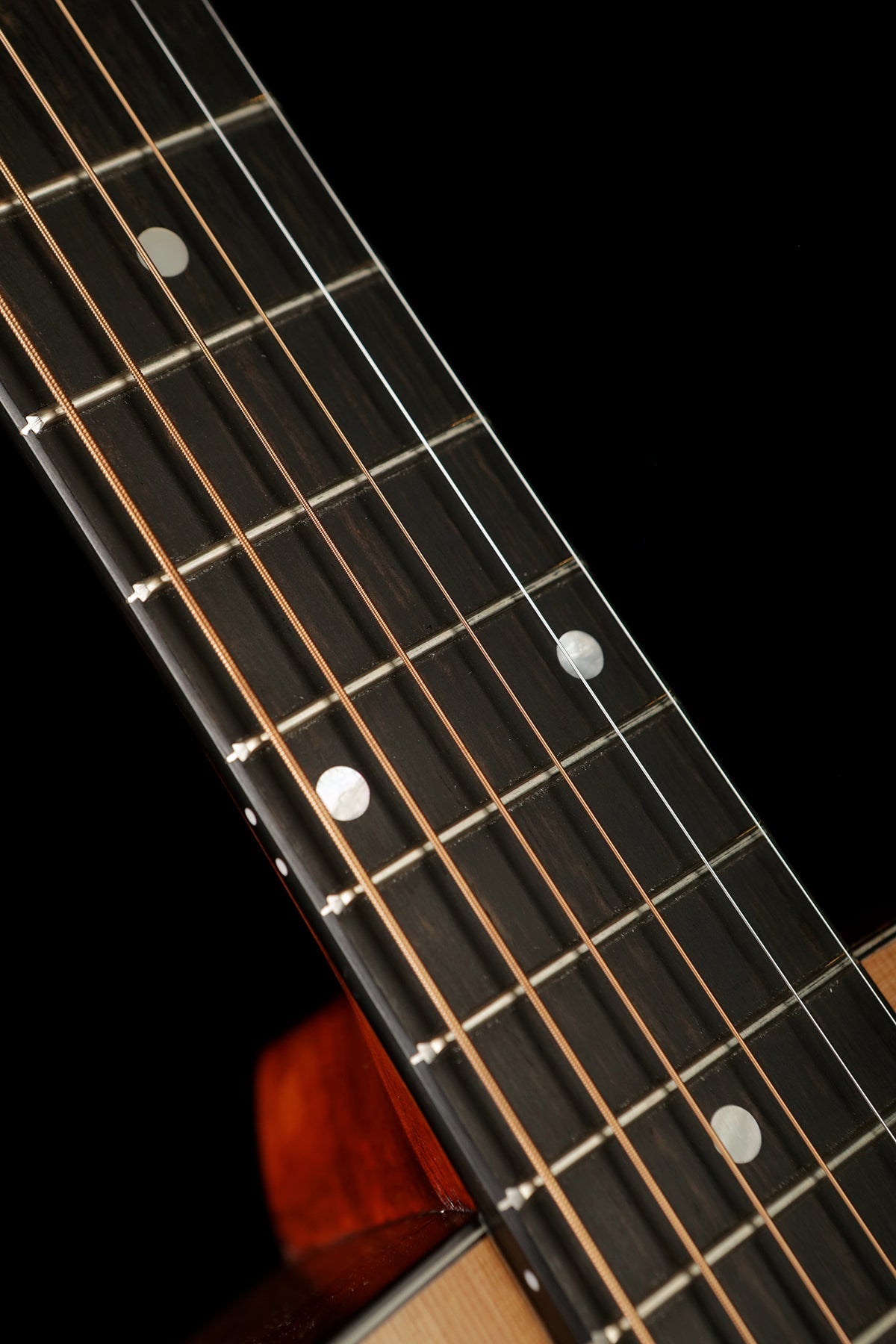 Eastman E2D &#39;Cedar / Sapele&#39; Acoustic Guitar - Acoustic Centre Music Store, Melbourne Australia