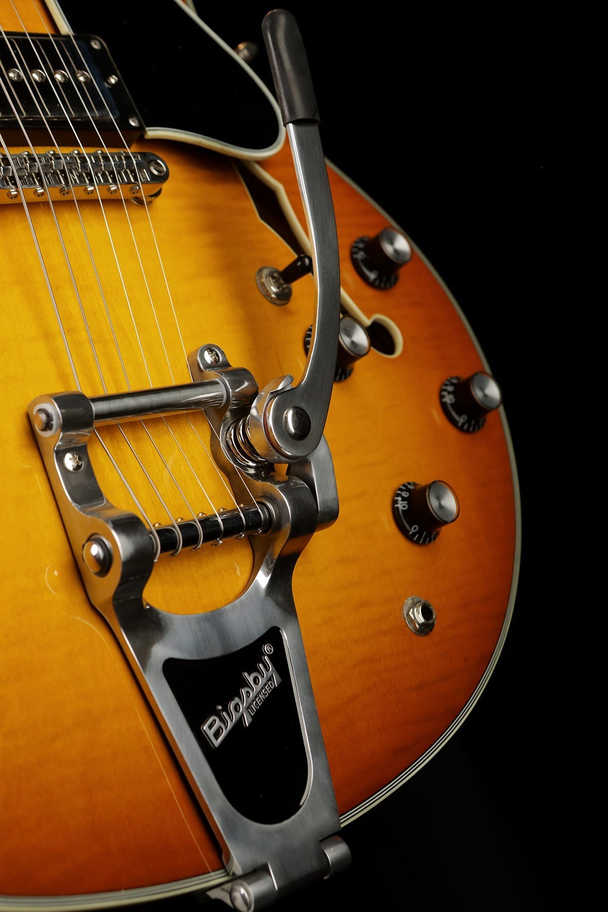 Eastman T486B-GB 'Gold Burst' Electric guitar - Acoustic Centre Music Store, Melbourne Australia