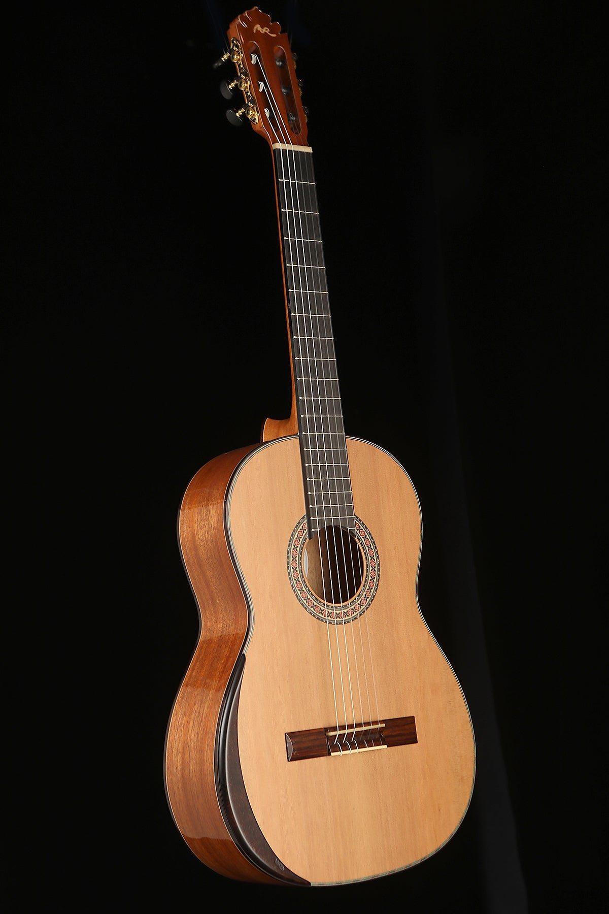 Manuel Rodríguez Magistral D-C &#39;Cedar / Mahogany&#39; Classical Guitar - Acoustic Centre Music Store, Melbourne Australia