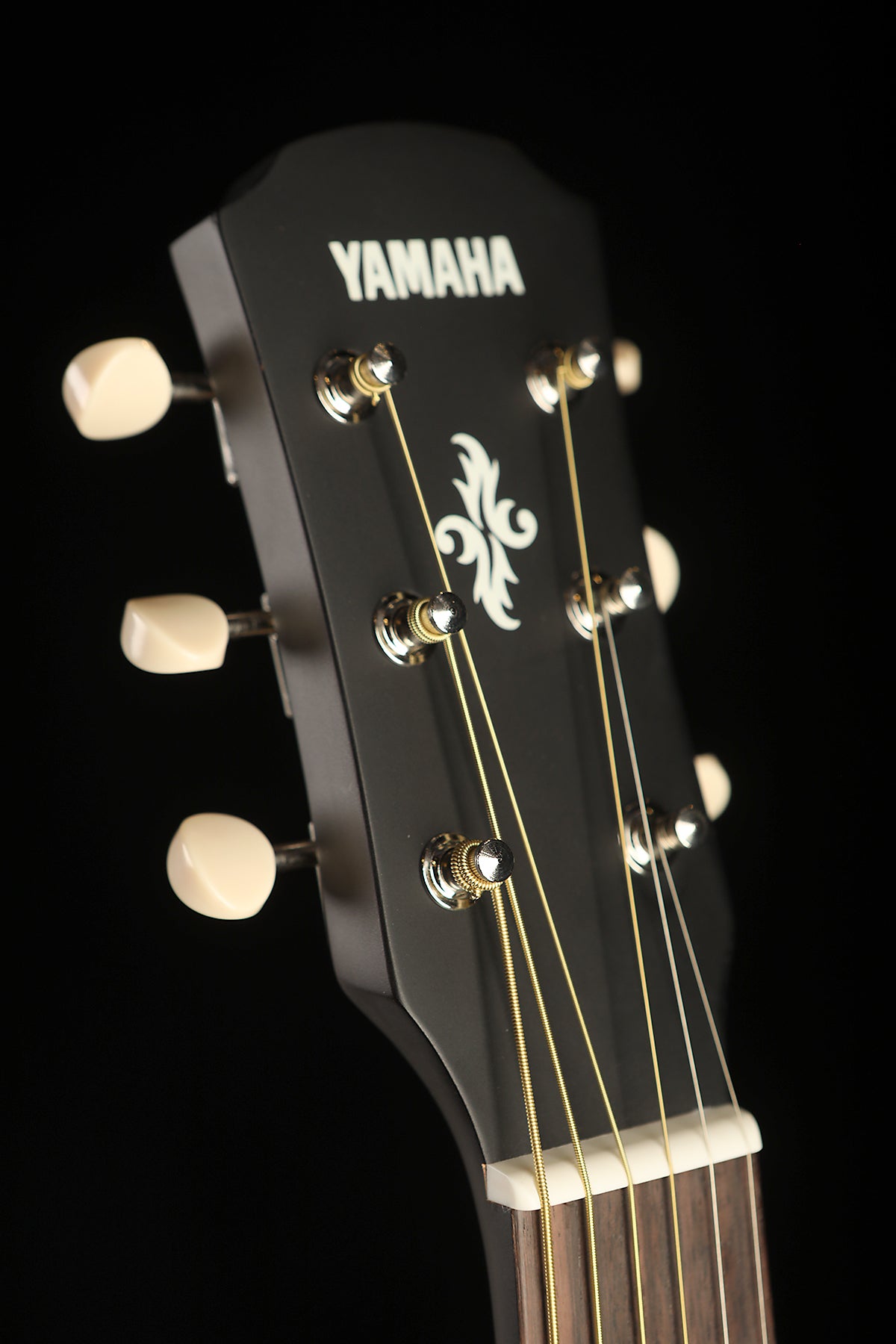 Yamaha APXT2 Traveller &#39;Gloss Black&#39; Acoustic Electric Guitar - Acoustic Centre Music Store, Melbourne Australia