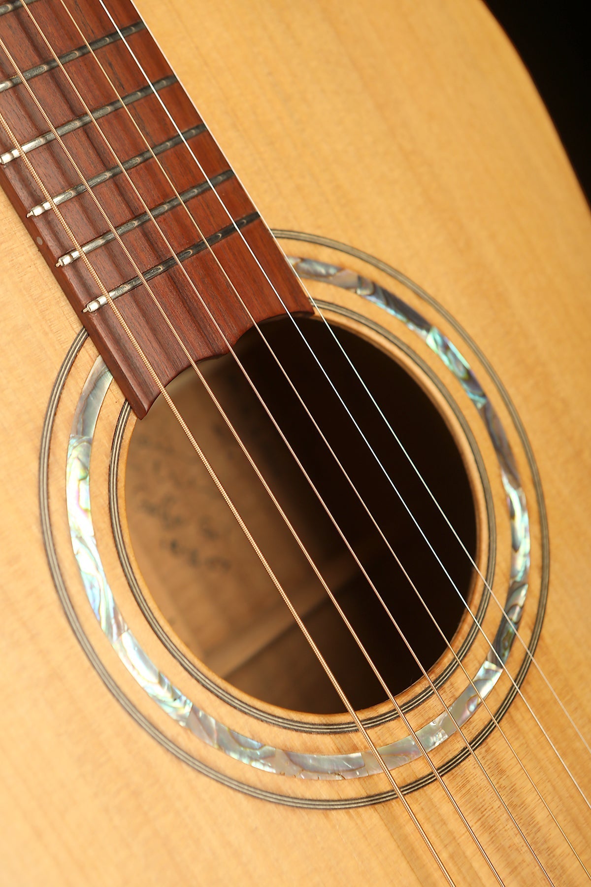 Chris Wynne Dreadnought 'Bunya Pine / Fiddleback Blackwood' Preowned 2007 - Acoustic Centre Music Store, Melbourne Australia