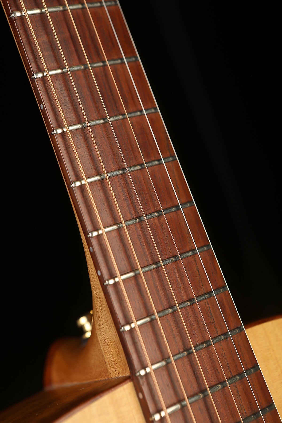 Chris Wynne Dreadnought 'Bunya Pine / Fiddleback Blackwood' Preowned 2007 - Acoustic Centre Music Store, Melbourne Australia