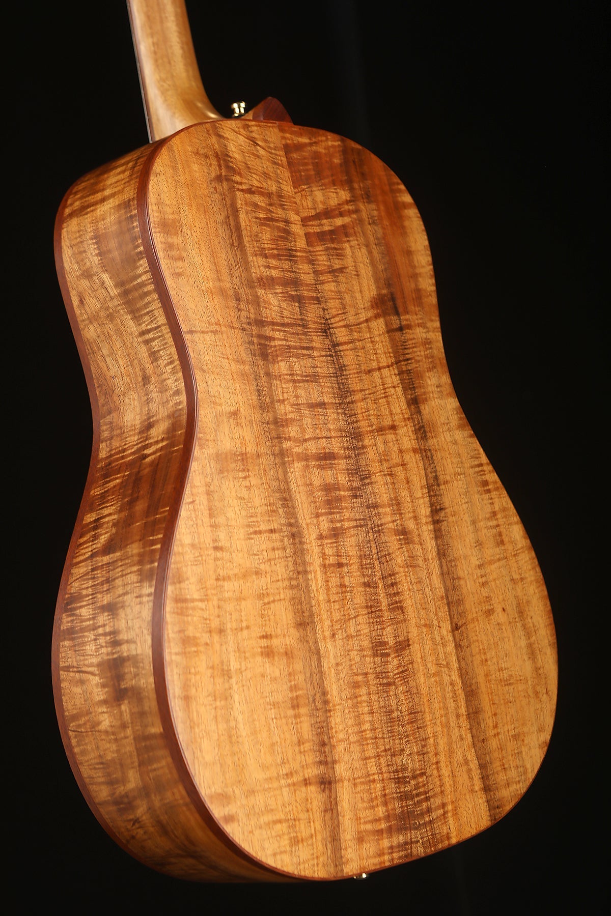 Chris Wynne Dreadnought 'Bunya Pine / Fiddleback Blackwood' Preowned 2007 - Acoustic Centre Music Store, Melbourne Australia