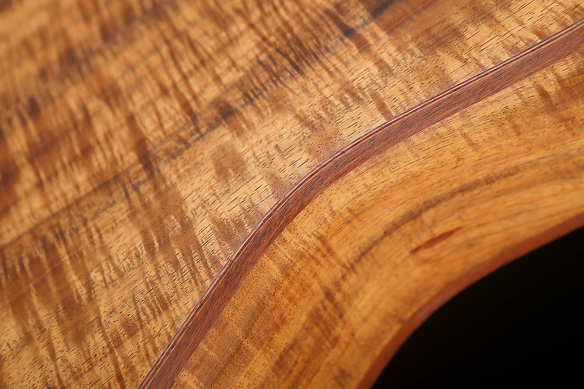 Chris Wynne Dreadnought 'Bunya Pine / Fiddleback Blackwood' Preowned 2007 - Acoustic Centre Music Store, Melbourne Australia