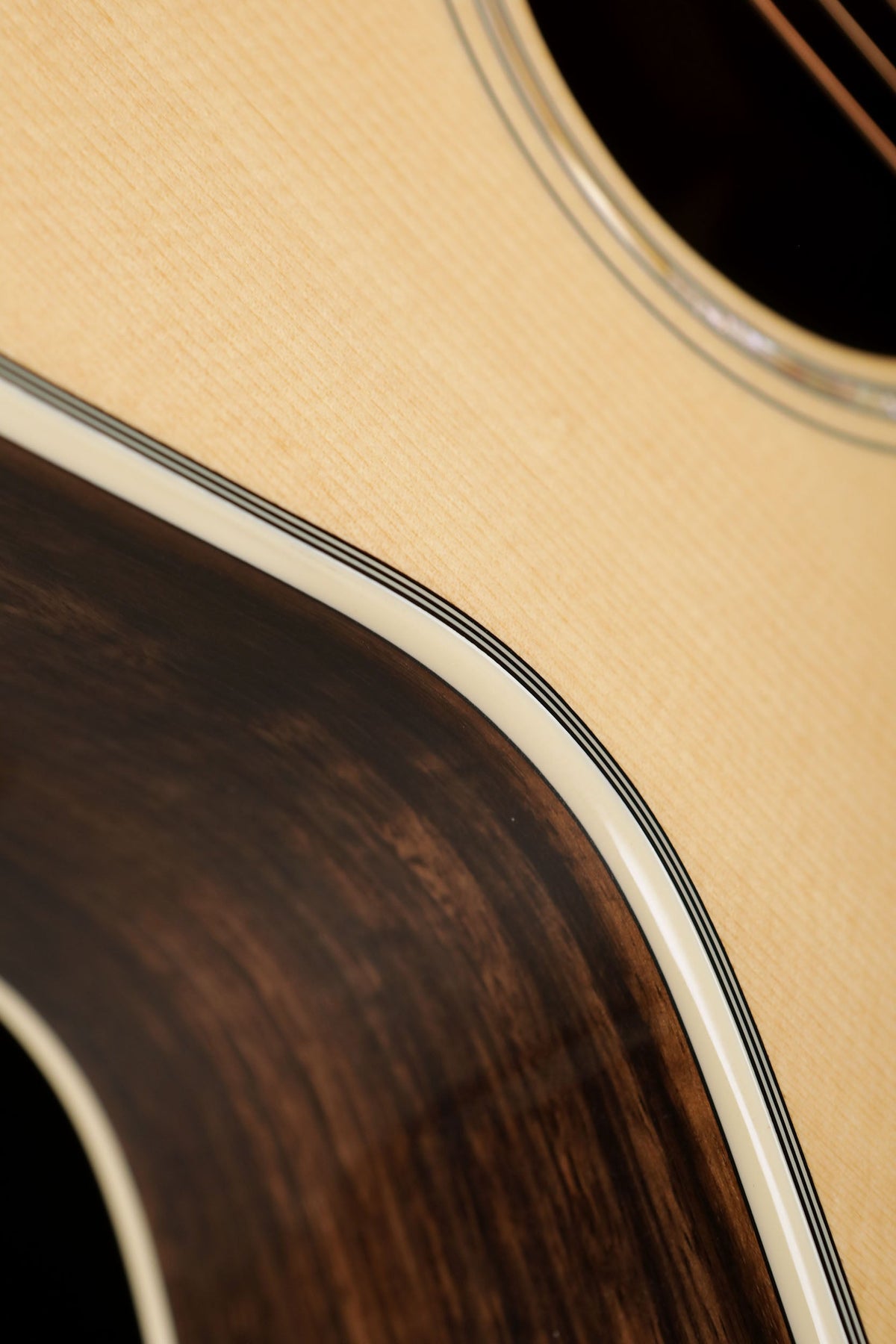 Eastman AC422CE-AE 'Sitka / Aged Eucalyptus' Acoustic Electric Guitar - Acoustic Centre Music Store, Melbourne Australia