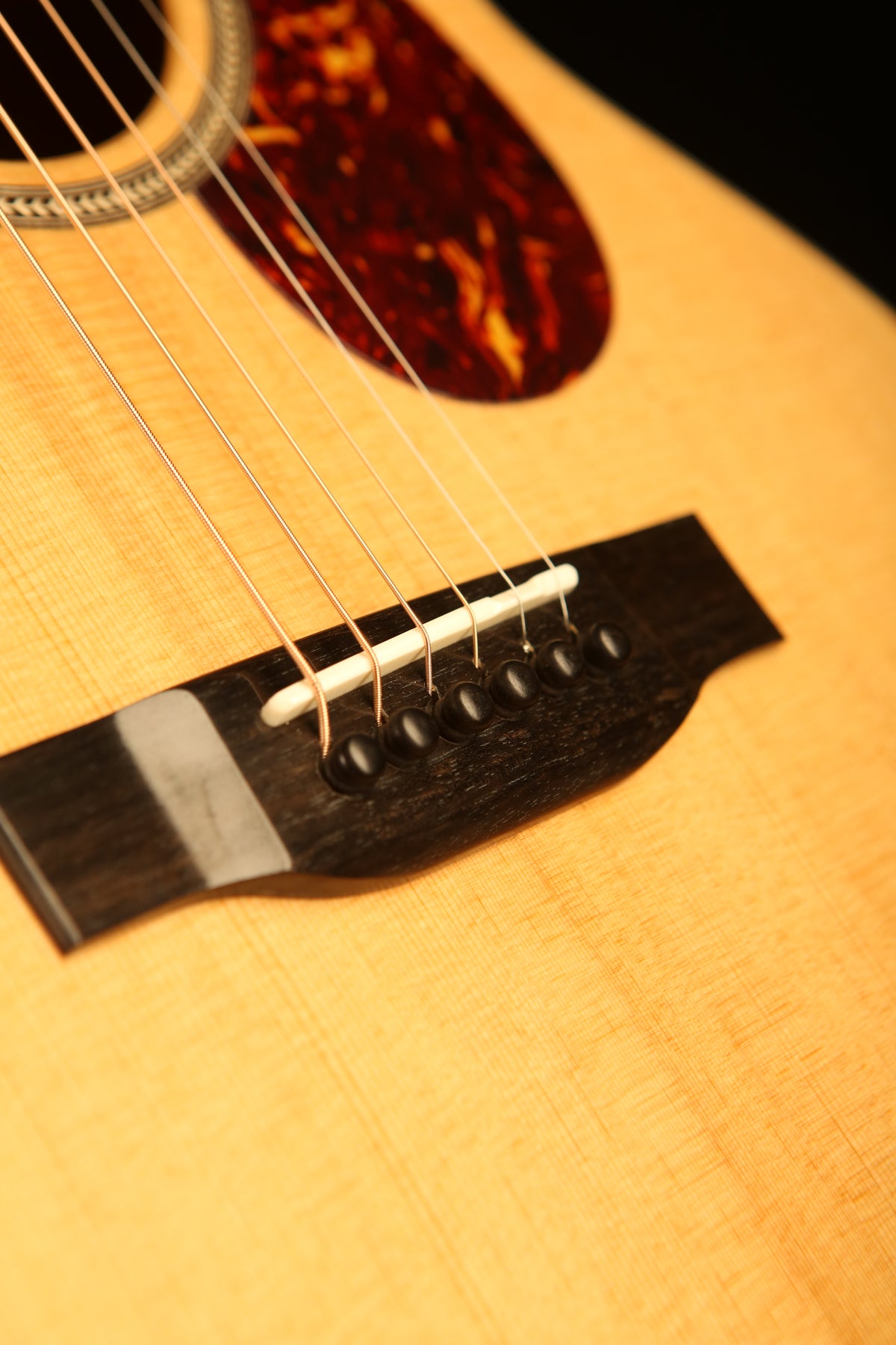 Eastman E1OM Special 'Thermo-Cured Sitka Spruce / Quilted Sapele' Acoustic Guitar - Acoustic Centre Music Store, Melbourne Australia