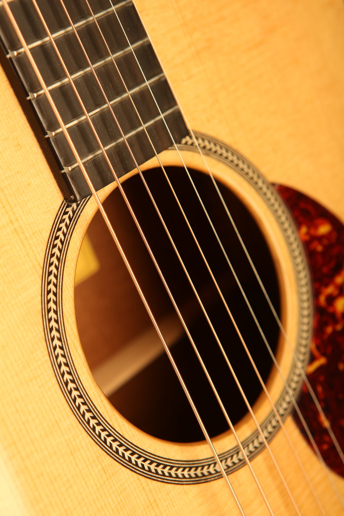 Eastman E1OM Special 'Thermo-Cured Sitka Spruce / Quilted Sapele' Acoustic Guitar - Acoustic Centre Music Store, Melbourne Australia