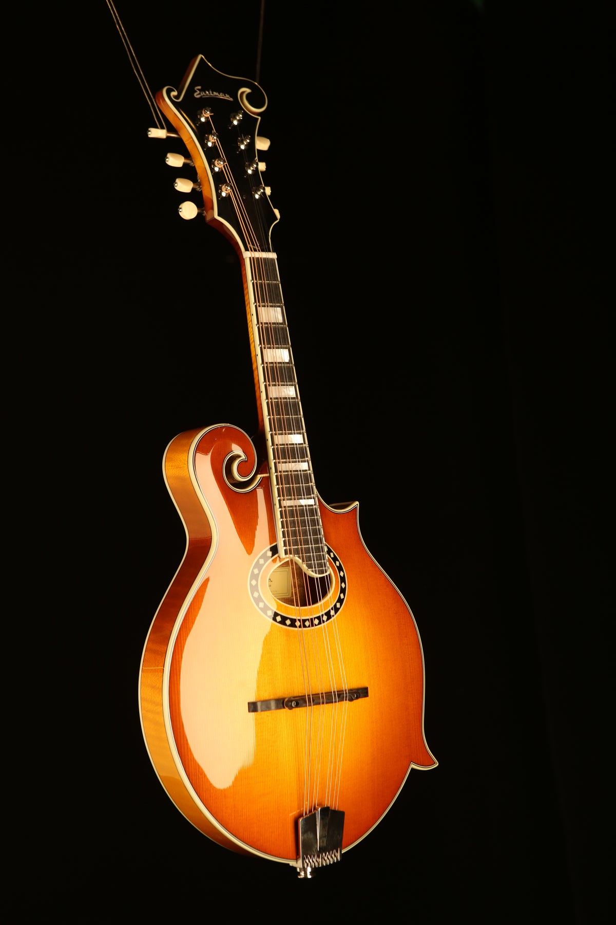Eastman MD614-GB &#39;Gold Burst&#39; Oval-Hole Mandolin - Acoustic Centre Music Store, Melbourne Australia