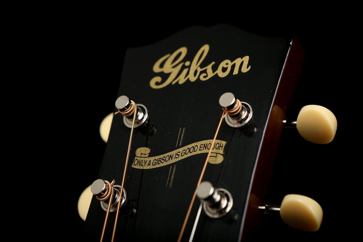 Gibson Custom J-45 &#39;1942 Banner&#39; Acoustic Guitar - Acoustic Centre Music Store, Melbourne Australia