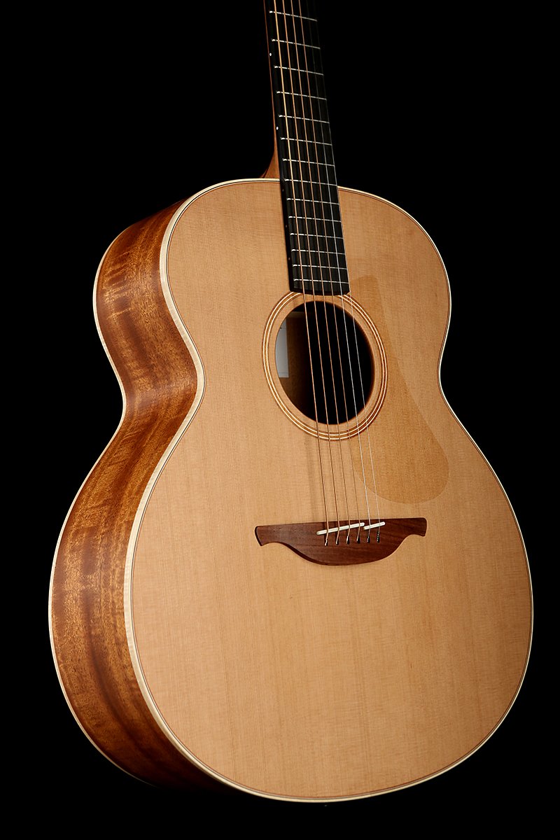 Lowden O-22 Acoustic Guitar - Acoustic Centre Music Store, Melbourne Australia