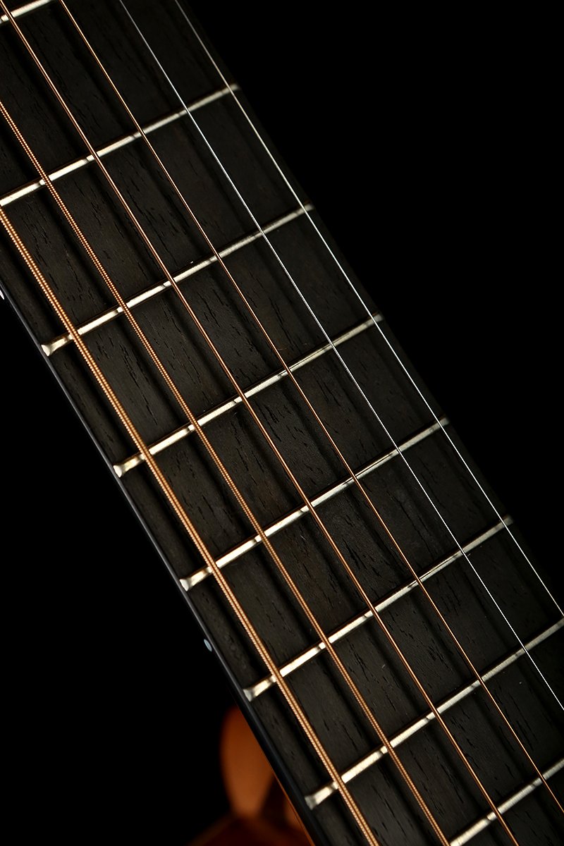 Lowden O-22 Acoustic Guitar - Acoustic Centre Music Store, Melbourne Australia