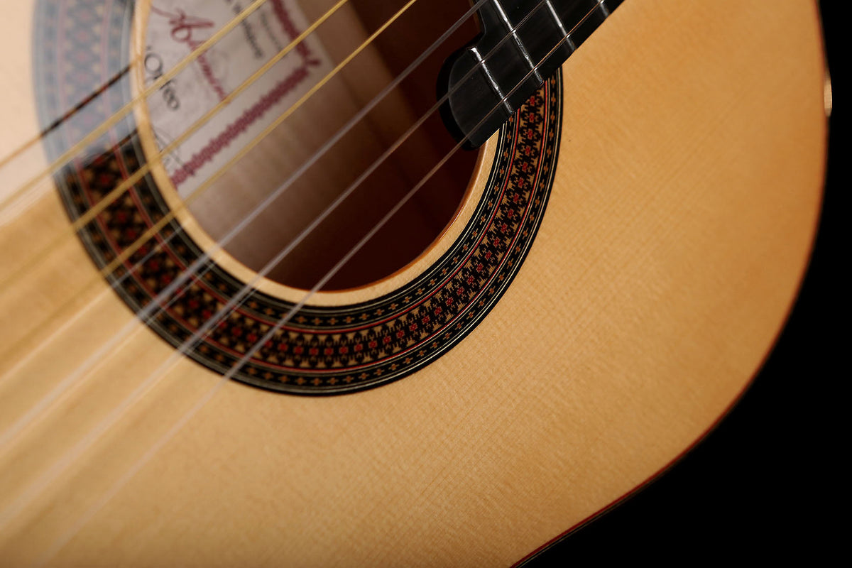 Altamira L'Orfeo Sitka Spruce / Maple Classical Guitar - Acoustic Centre Music Store, Melbourne Australia