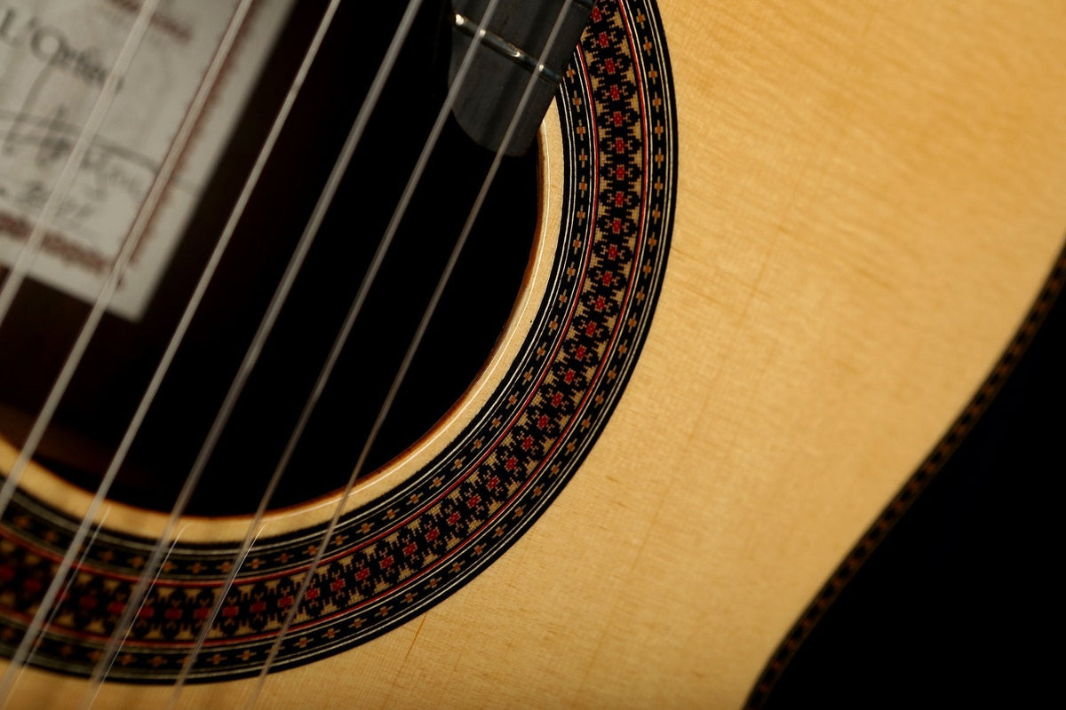 Altamira L&#39;Orfeo Sitka Spruce / Madagascar Rosewood Classical Guitar - Acoustic Centre Music Store, Melbourne Australia