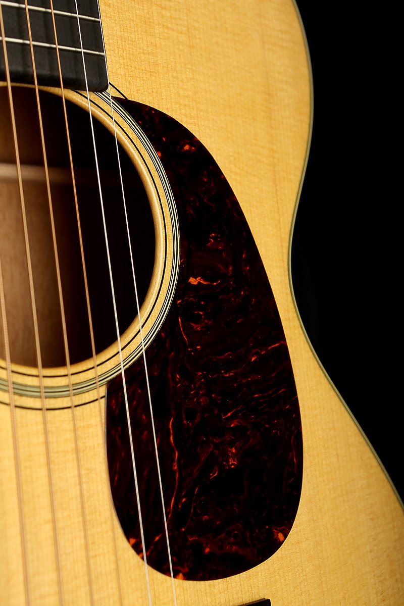 Martin 00-18 Acoustic Guitar: Standard Series Reimagined - Acoustic Centre Music Store, Melbourne Australia