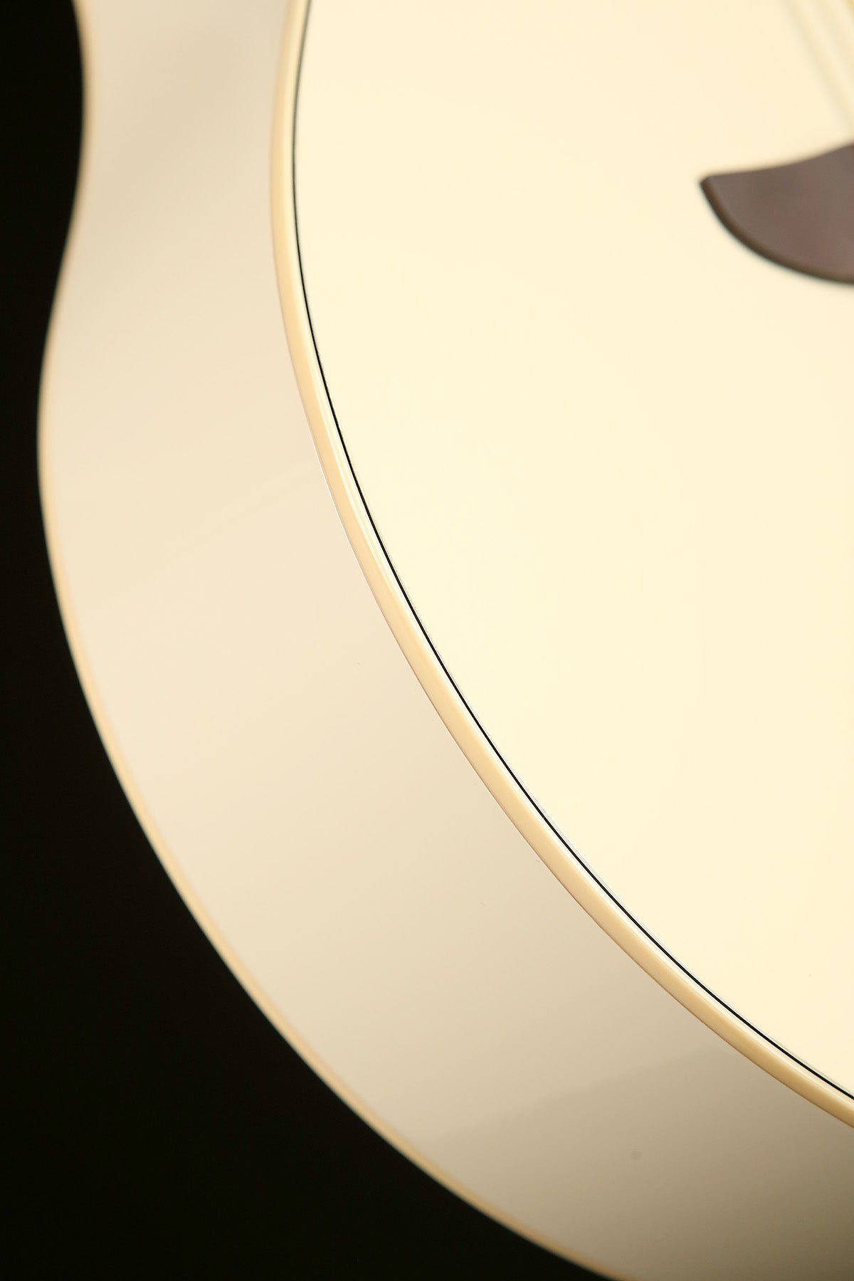 Yamaha APX600 &#39;Vintage White&#39; Acoustic Electric Guitar - Acoustic Centre Music Store, Melbourne Australia