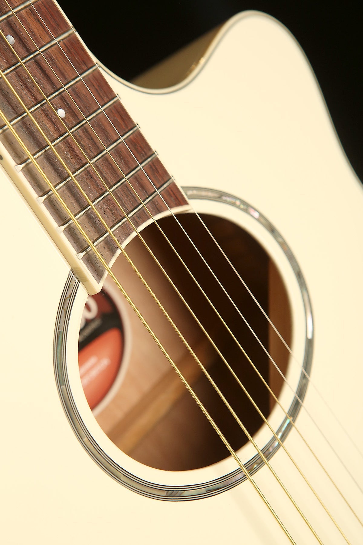 Yamaha APX600 &#39;Vintage White&#39; Acoustic Electric Guitar - Acoustic Centre Music Store, Melbourne Australia