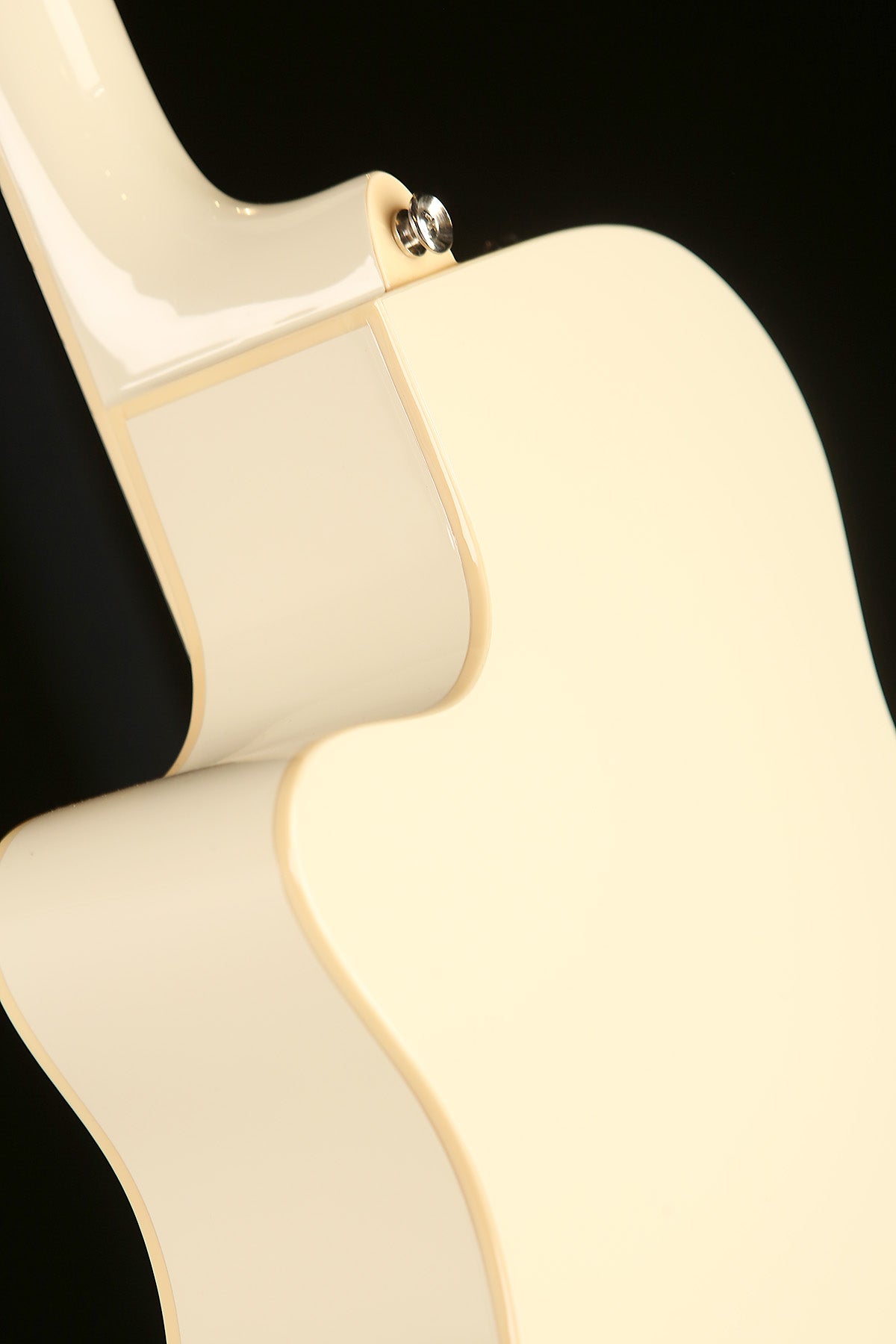 Yamaha APX600 &#39;Vintage White&#39; Acoustic Electric Guitar - Acoustic Centre Music Store, Melbourne Australia