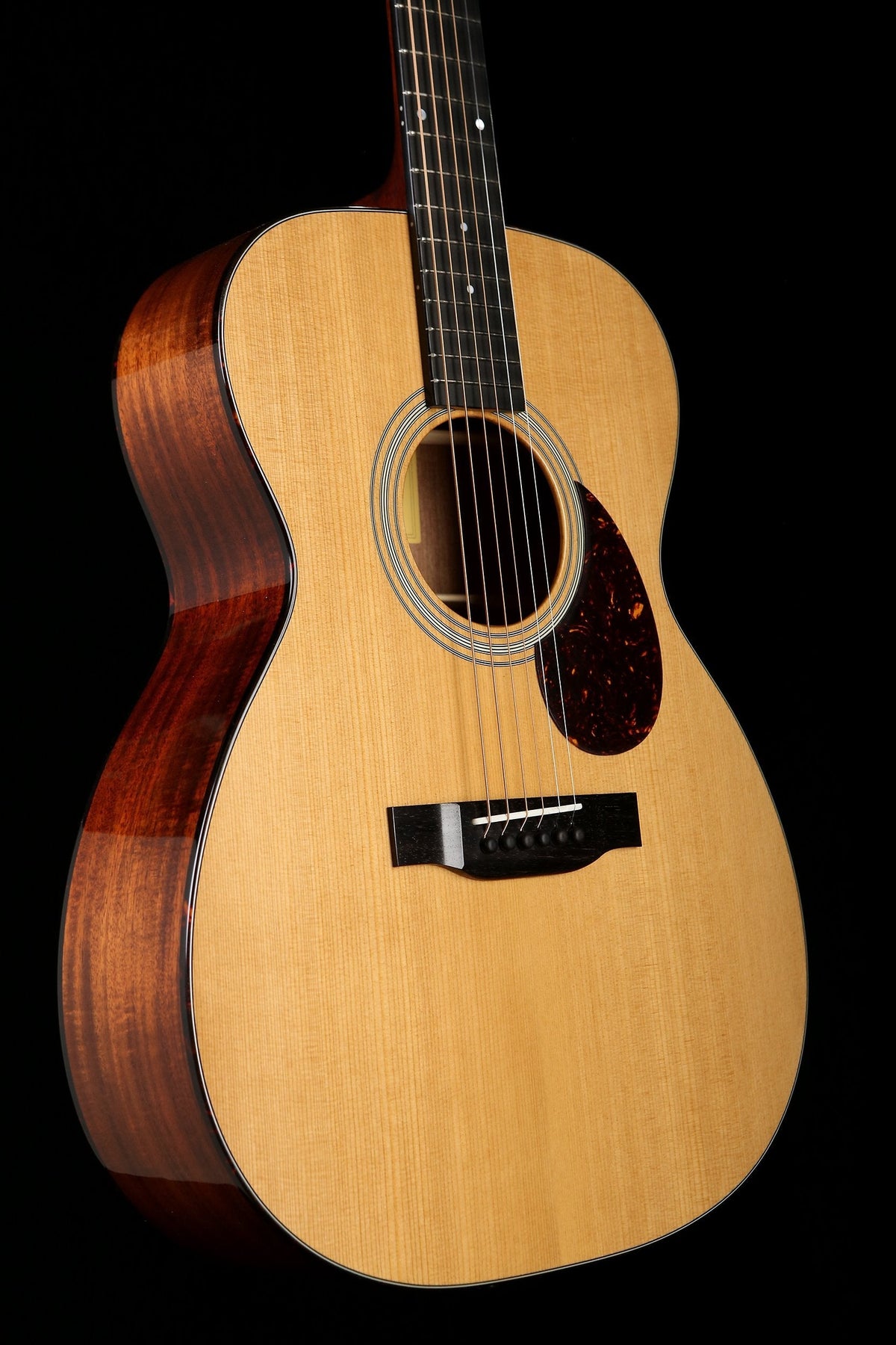 Eastman E10OM-TC Acoustic Guitar - Acoustic Centre Music Store, Melbourne Australia