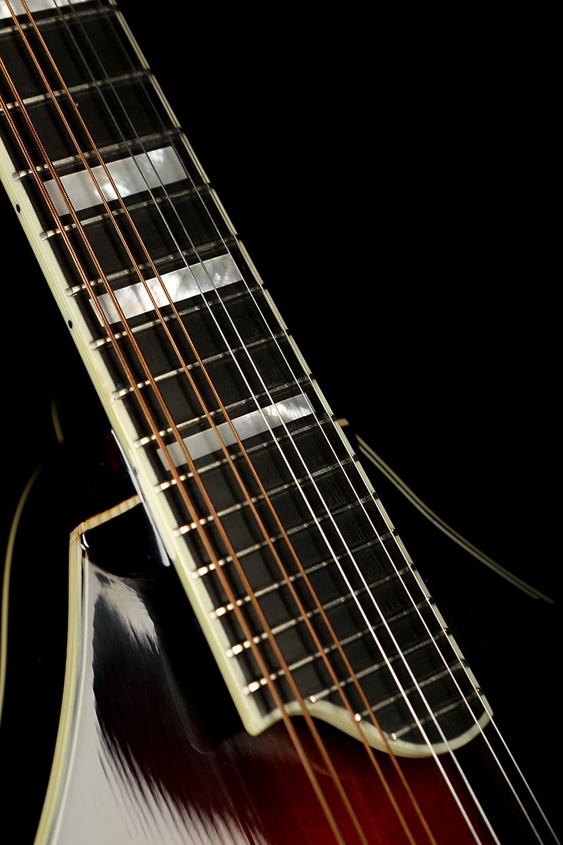 Eastman MD605-SB Mandolin - Acoustic Centre Music Store, Melbourne Australia