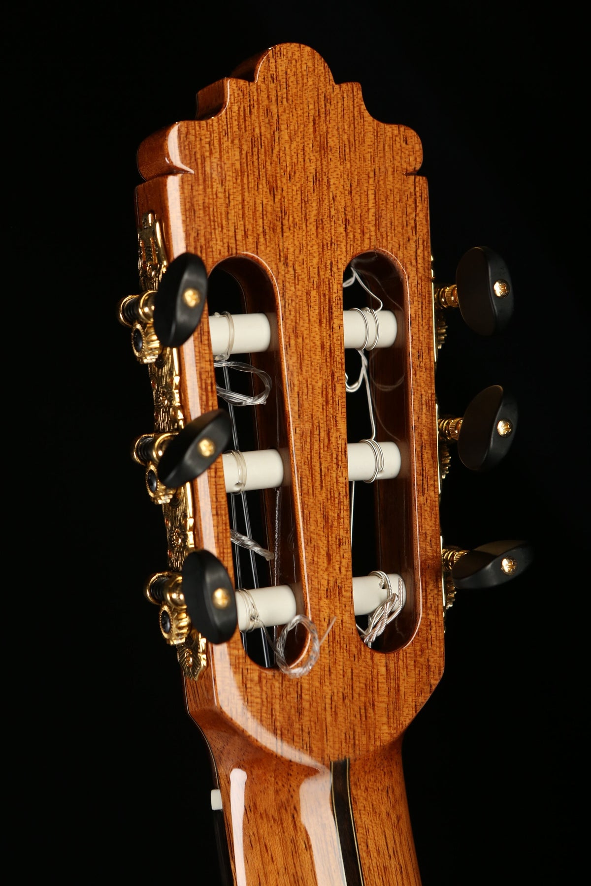 Altamira L&#39;Orfeo Cedar / Madagascar Rosewood Classical Guitar - Acoustic Centre Music Store, Melbourne Australia