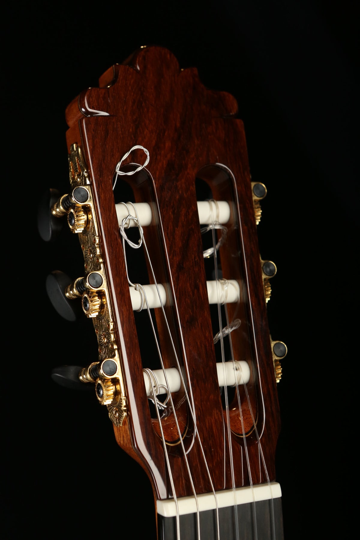 Altamira L&#39;Orfeo Cedar / Madagascar Rosewood Classical Guitar - Acoustic Centre Music Store, Melbourne Australia