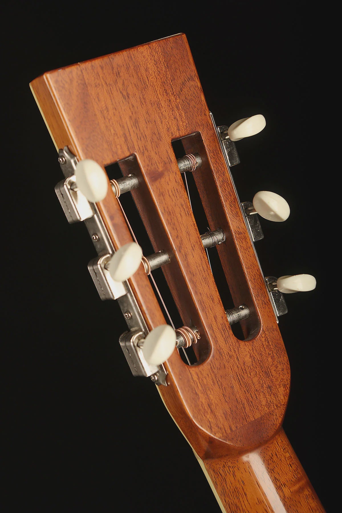 Woodtone Barry Kerr 000 Custom Left-Handed 'AAA Spruce / Fiddleback Blackwood' Preowned 1993